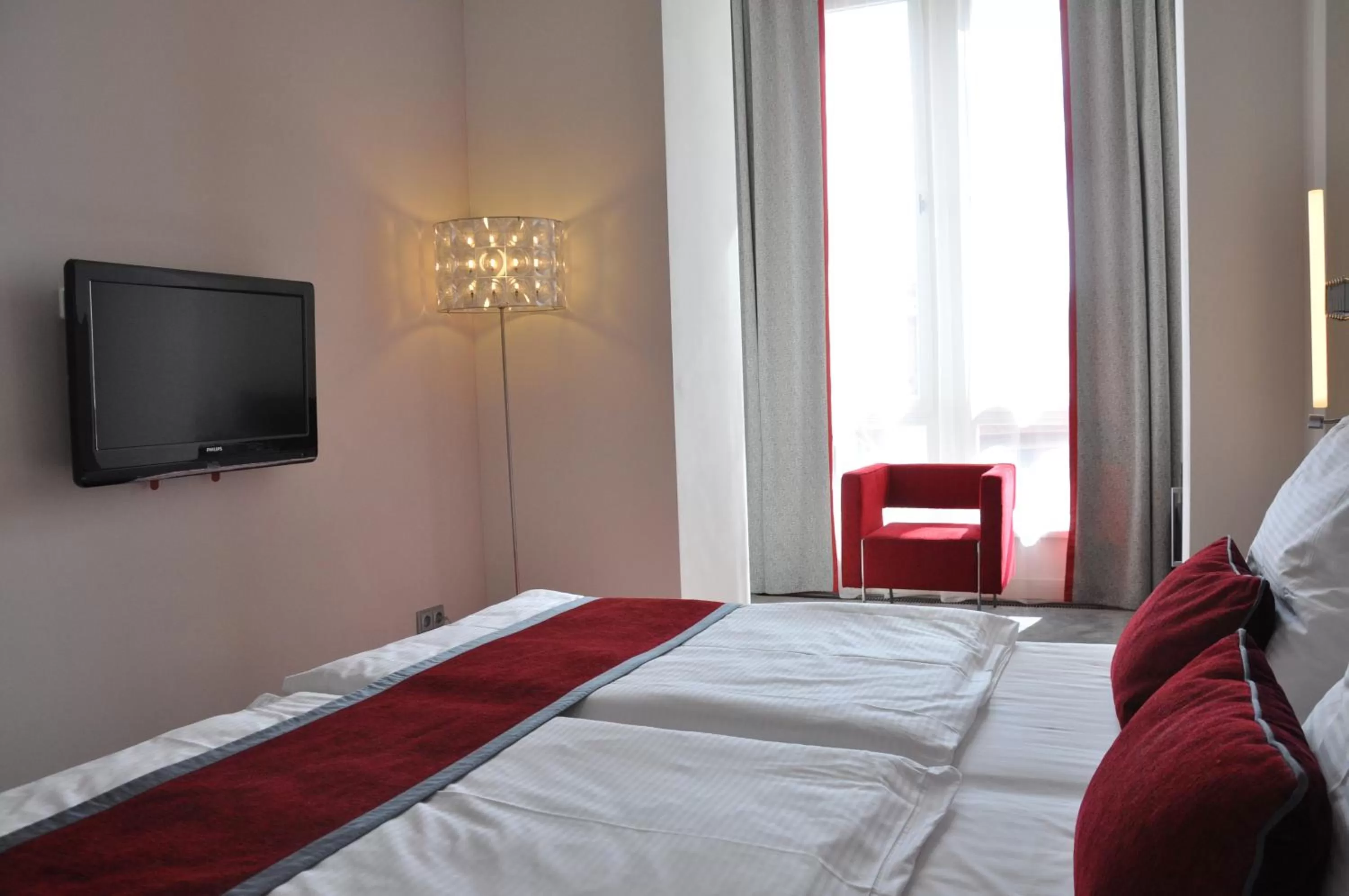 Executive Double or Twin Room in Red & Blue Design Hotel Prague