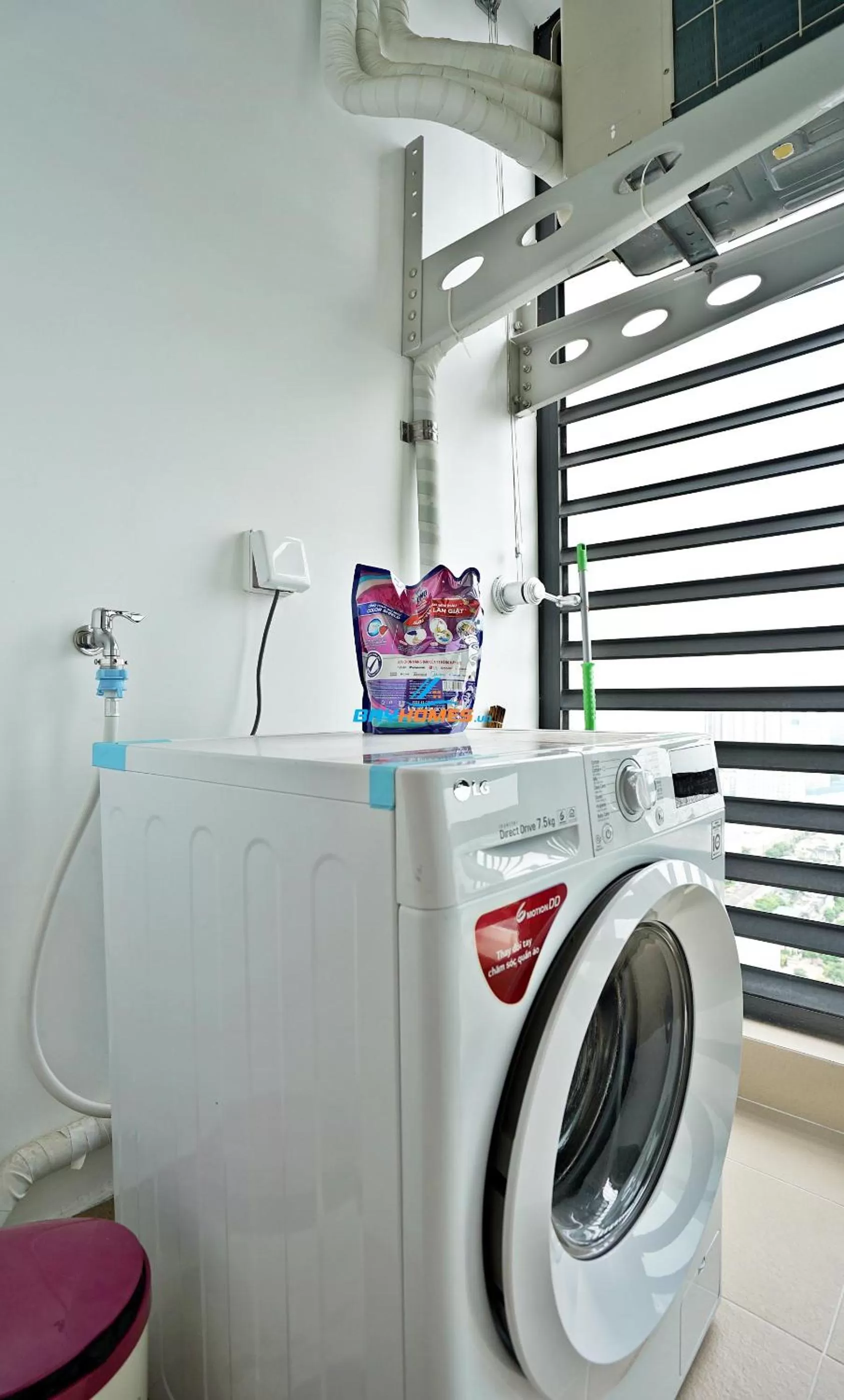 Bathroom in Vinhomes Skylake Apartment - by Bayhomes