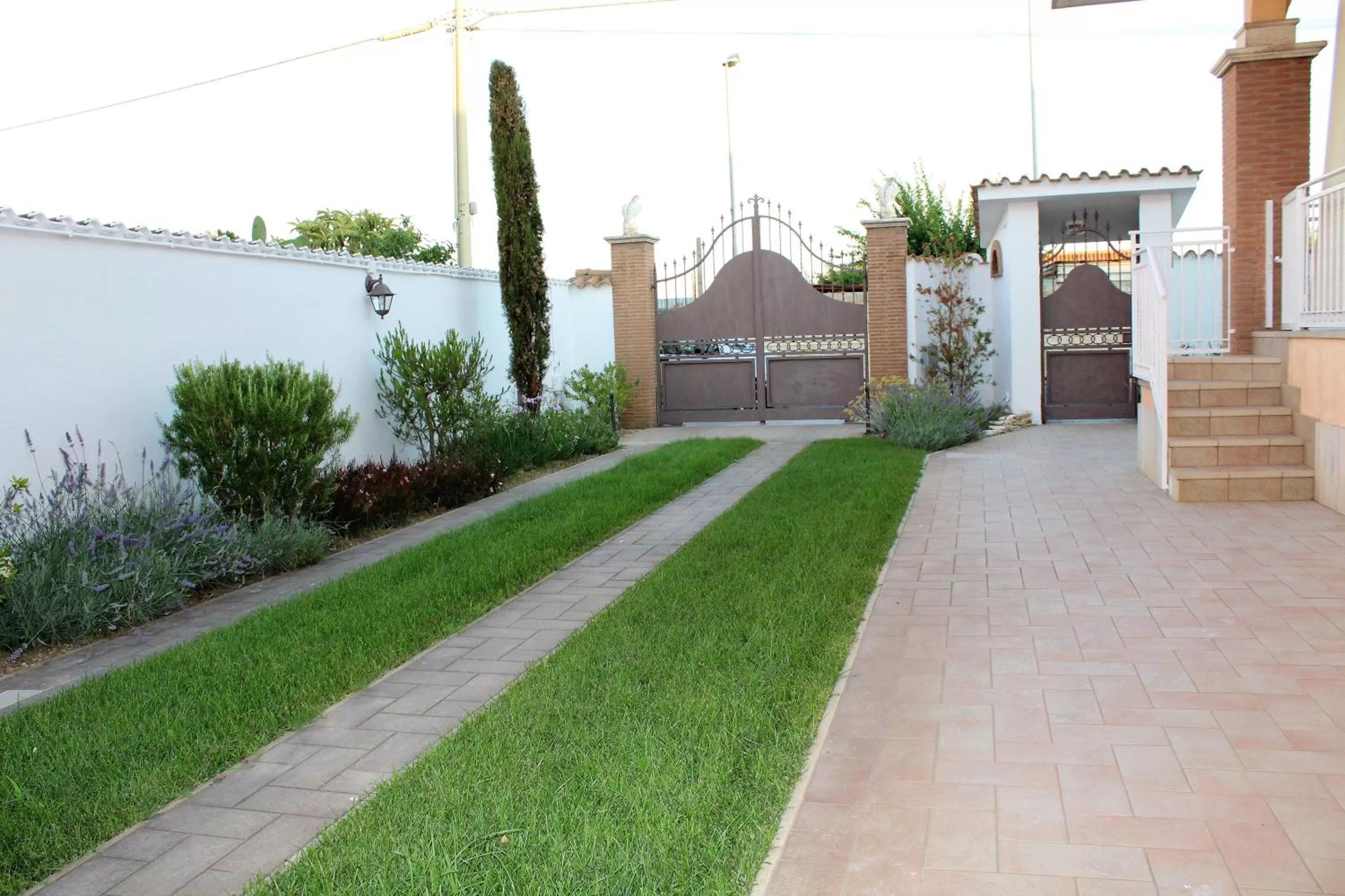 Facade/entrance, Property Building in Emotions