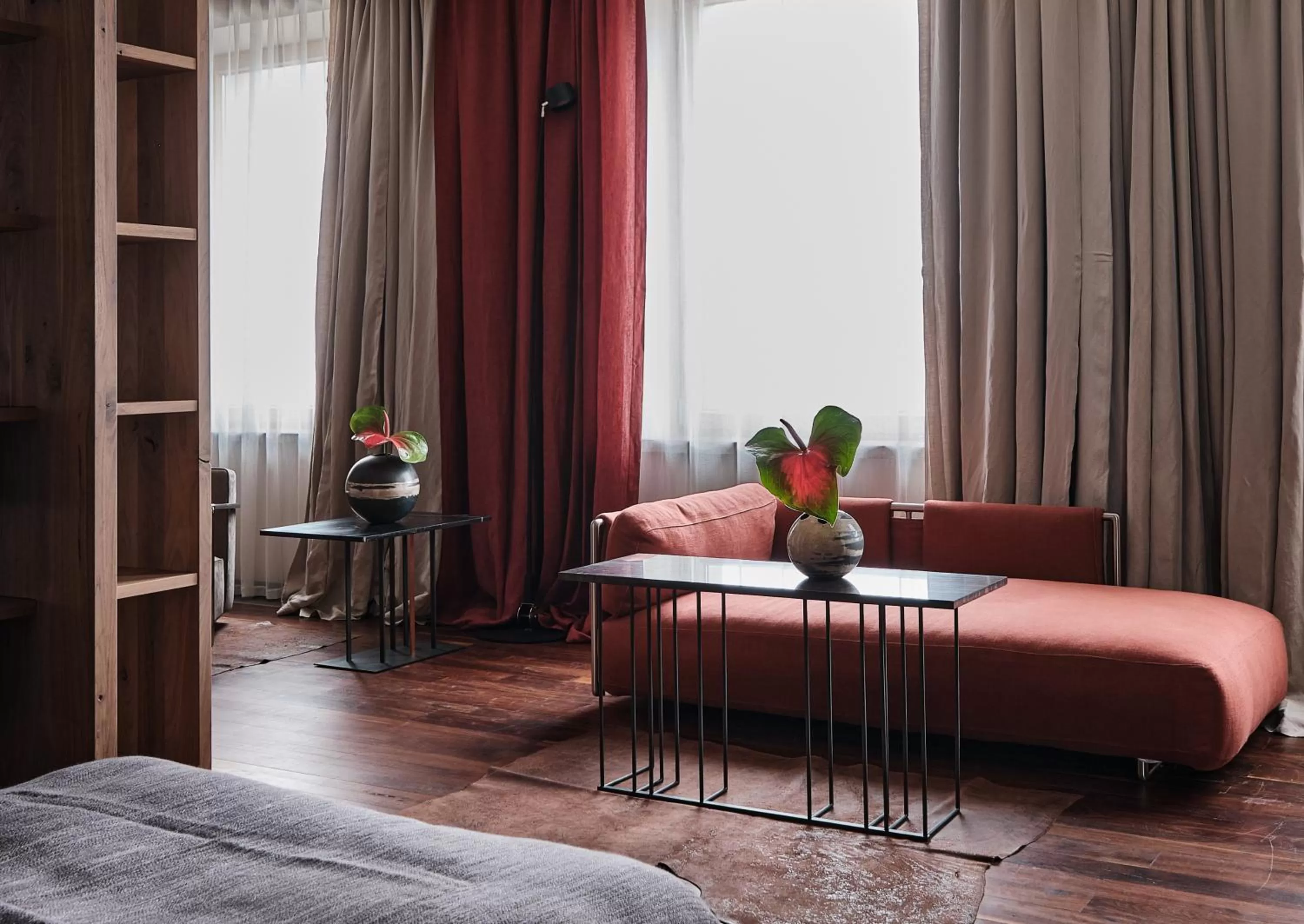 Seating area, Bed in Hotel Warszawa