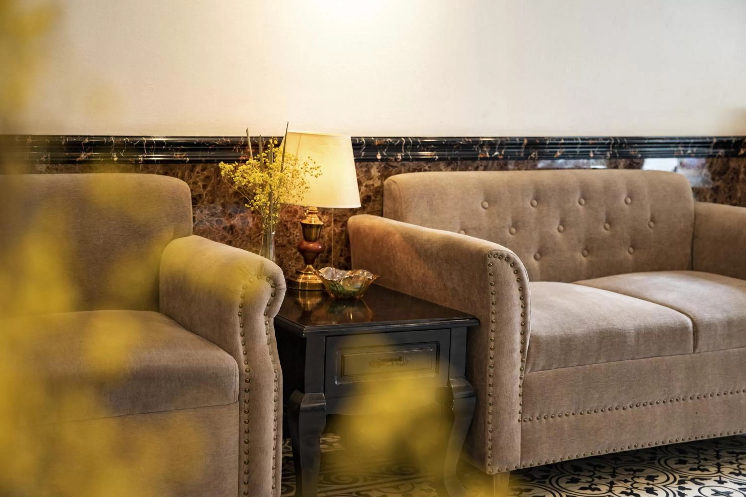 Seating area in Alisa Hotel & Spa