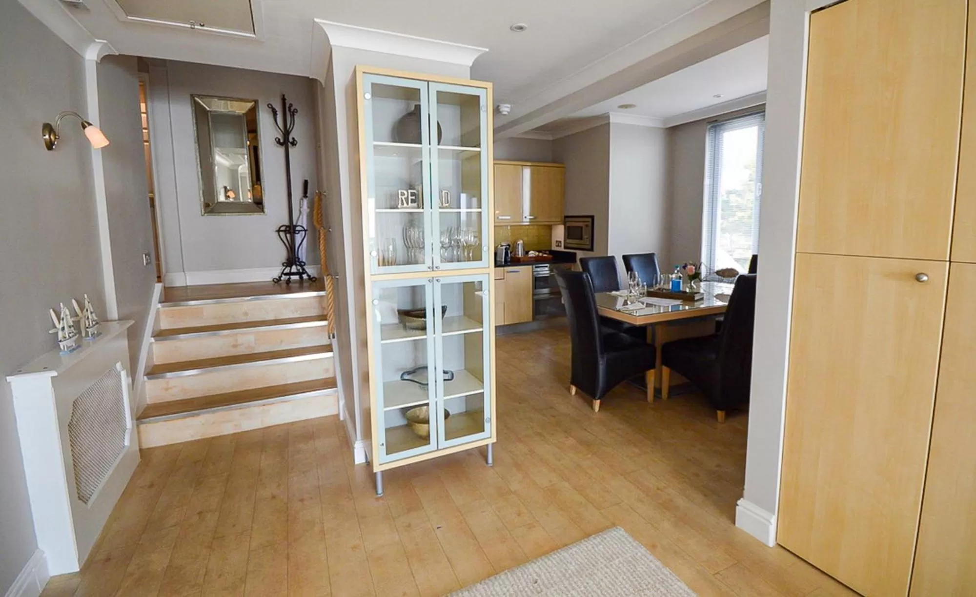 Bedroom in Pebble Beach Seaview Restaurant & Rooms