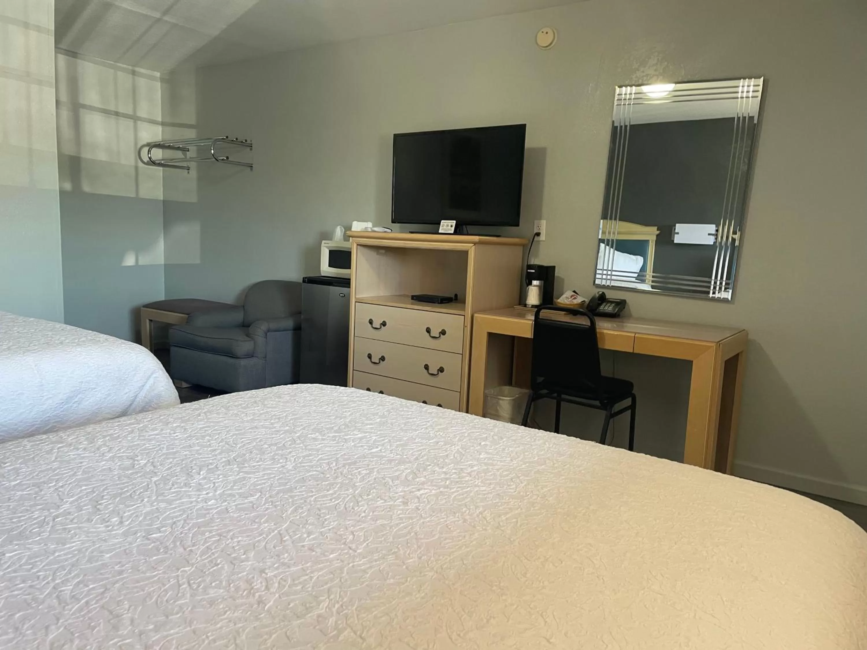 Bed in Stratford Inn