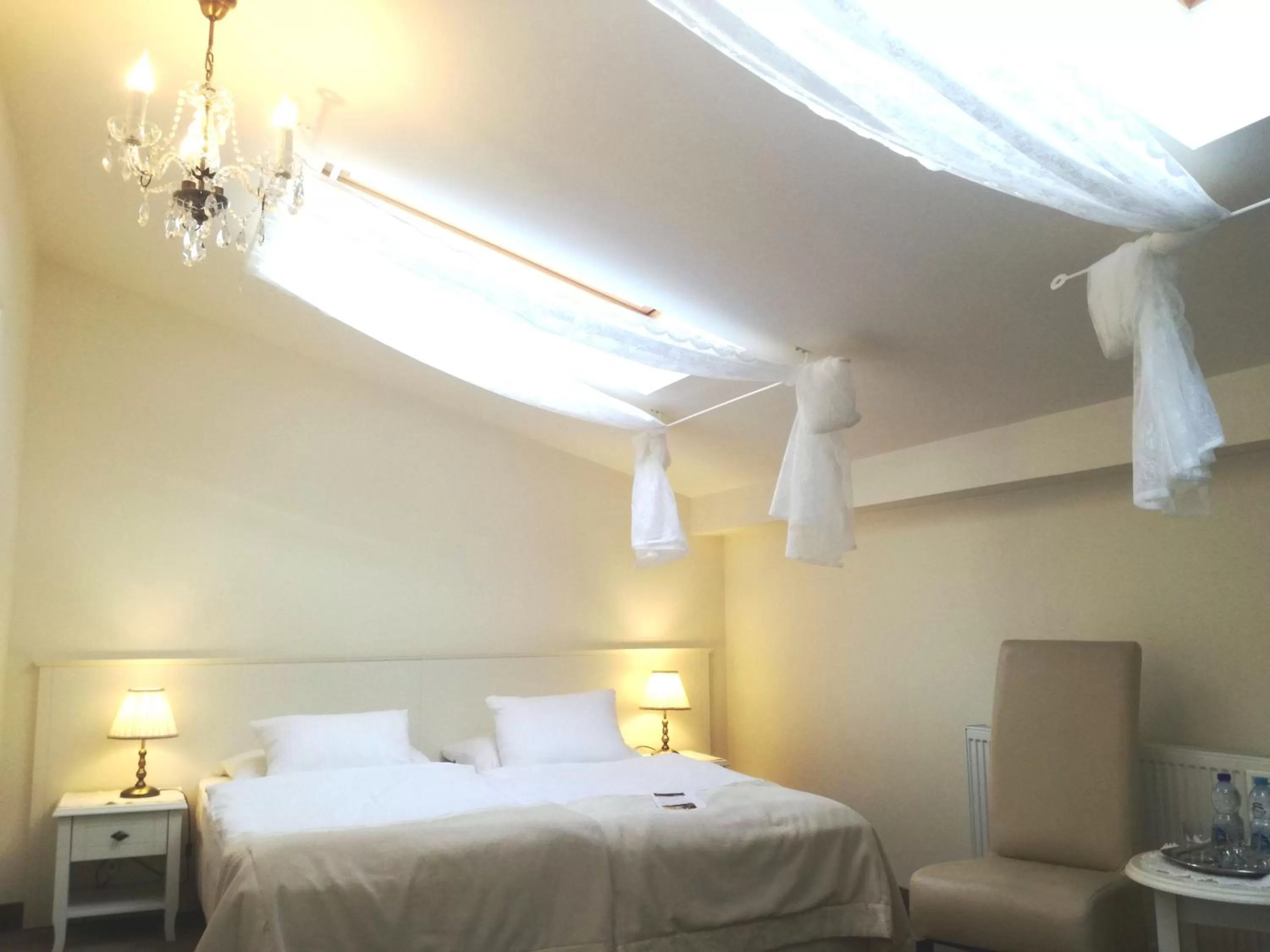 Bed in Hotel SPA Akacjowy Dwór