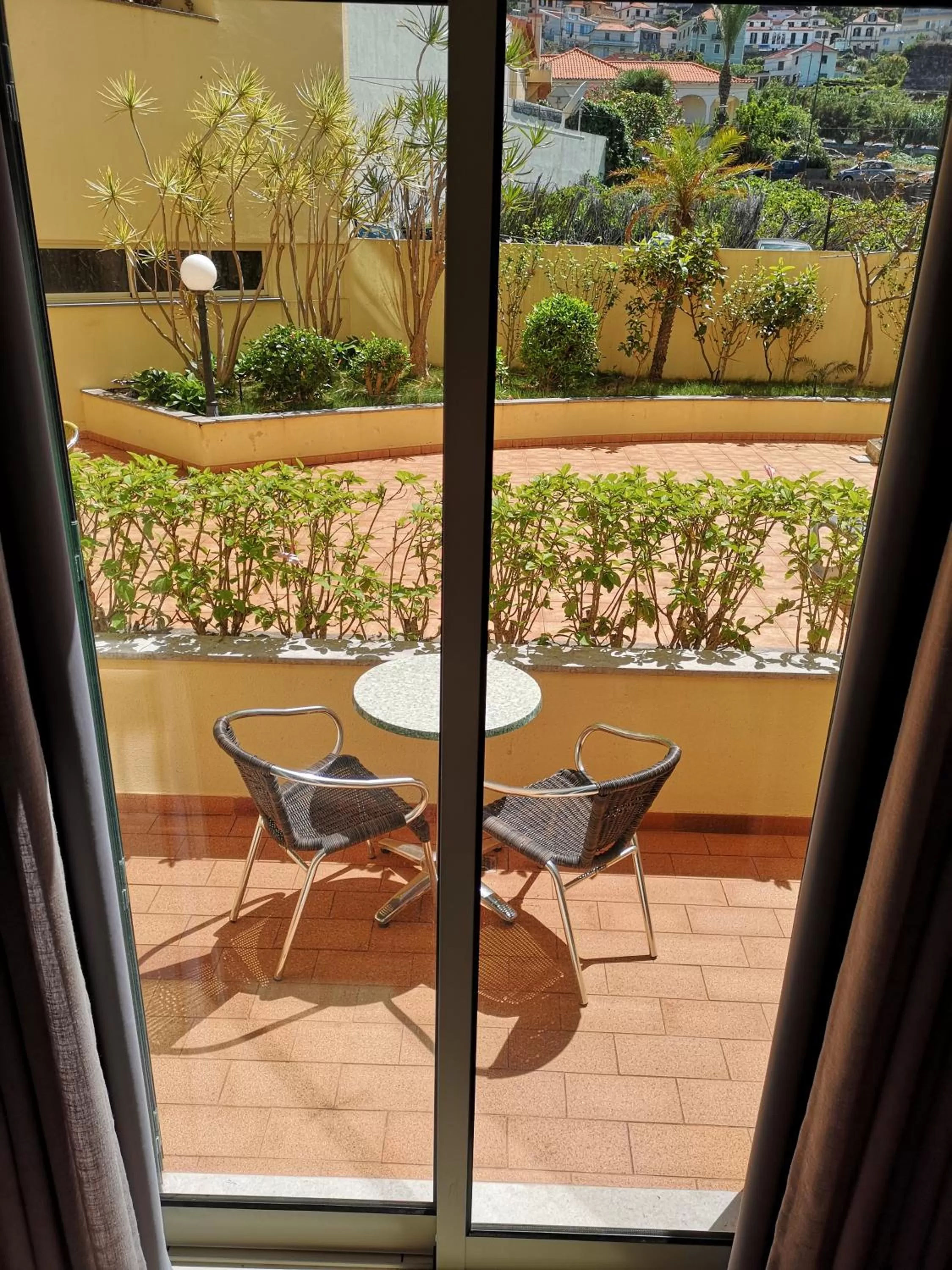 Twin Room with Mountain View - Ground Floor in Hotel Euro Moniz