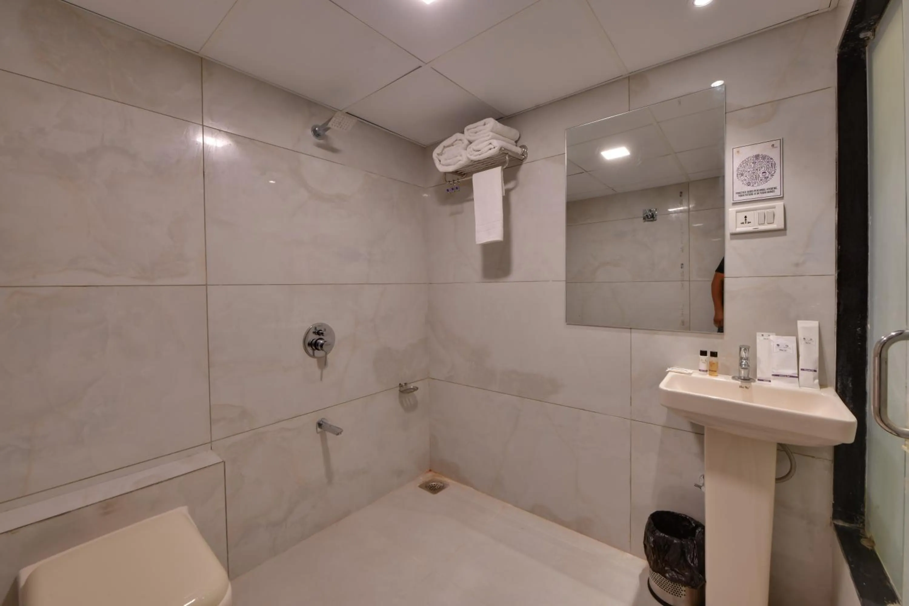 Standard Double Room - single occupancy in Click Hotel by Suba, Jamnagar