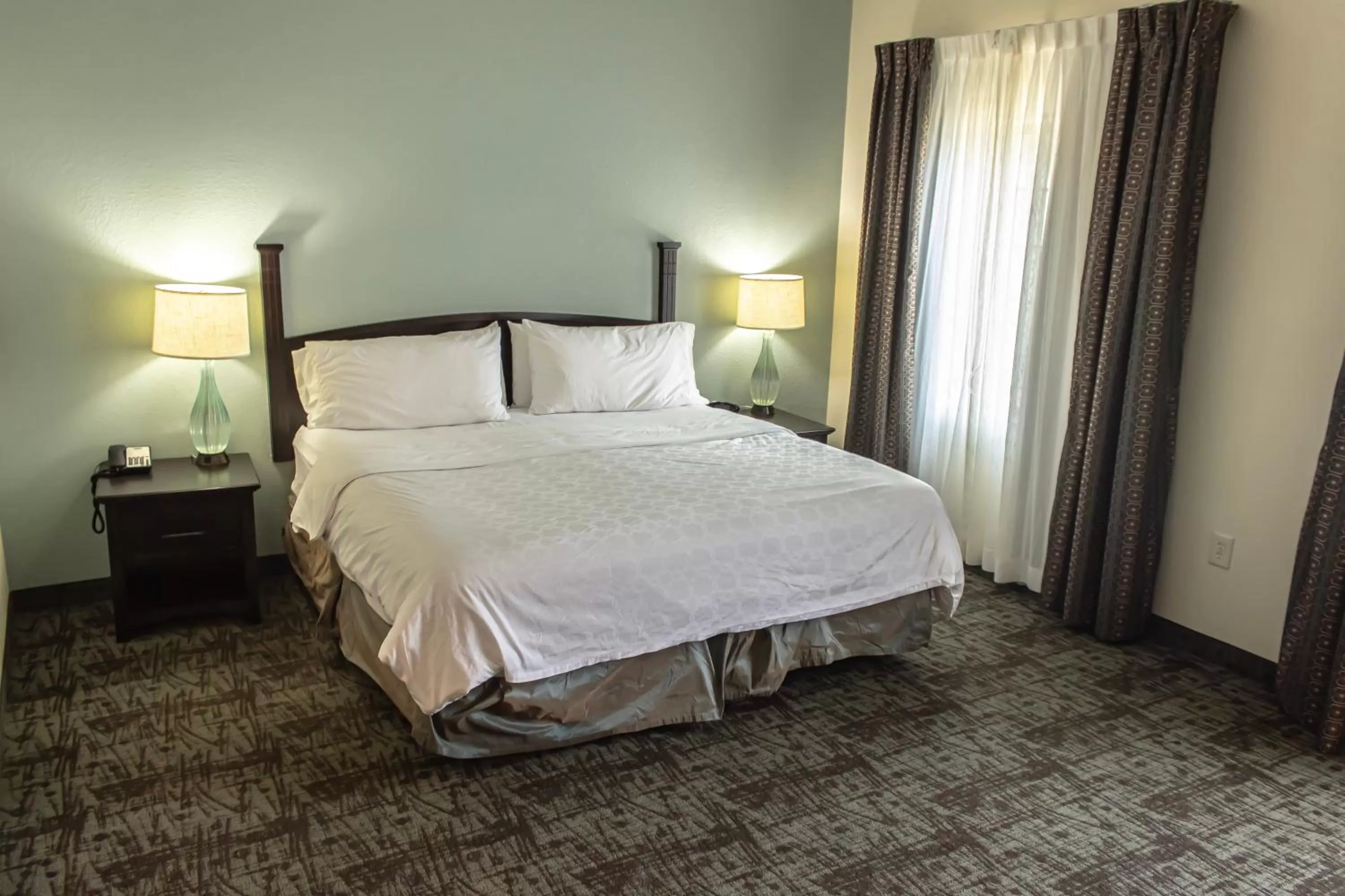 Bed in Staybridge Suites Minot by IHG