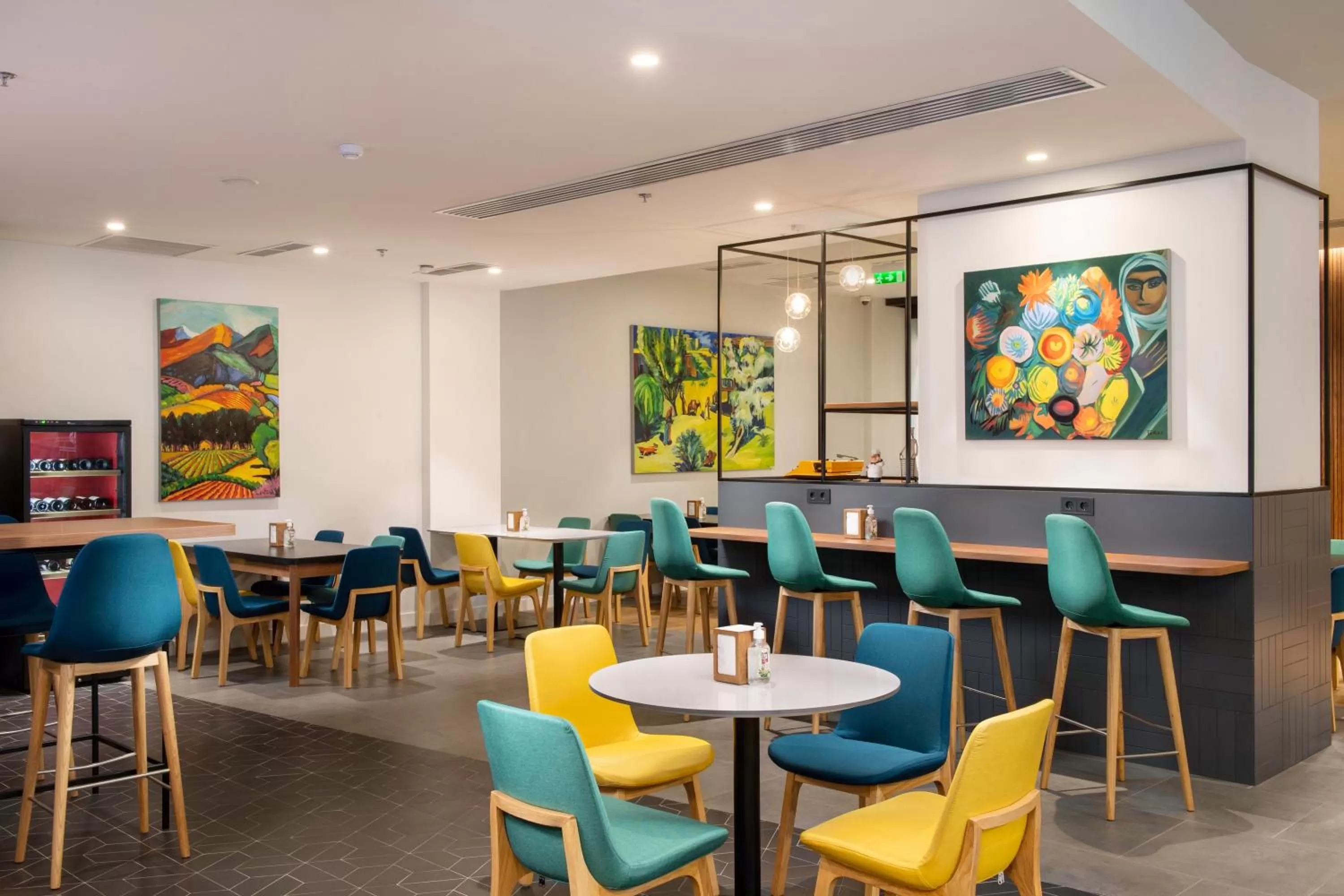 Restaurant/places to eat in Holiday Inn Yerevan - Republic Square by IHG