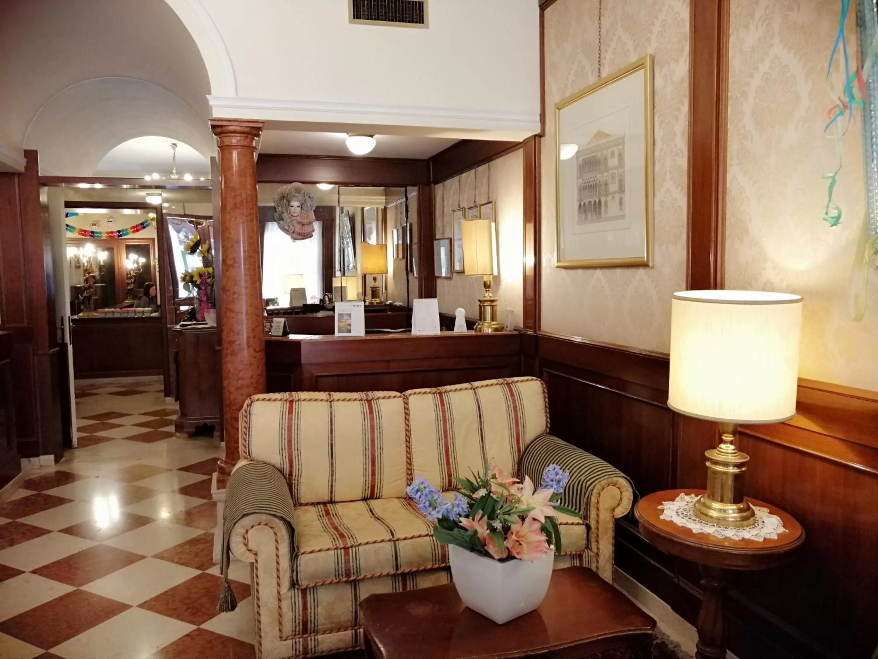 Lobby or reception in Hotel Falier