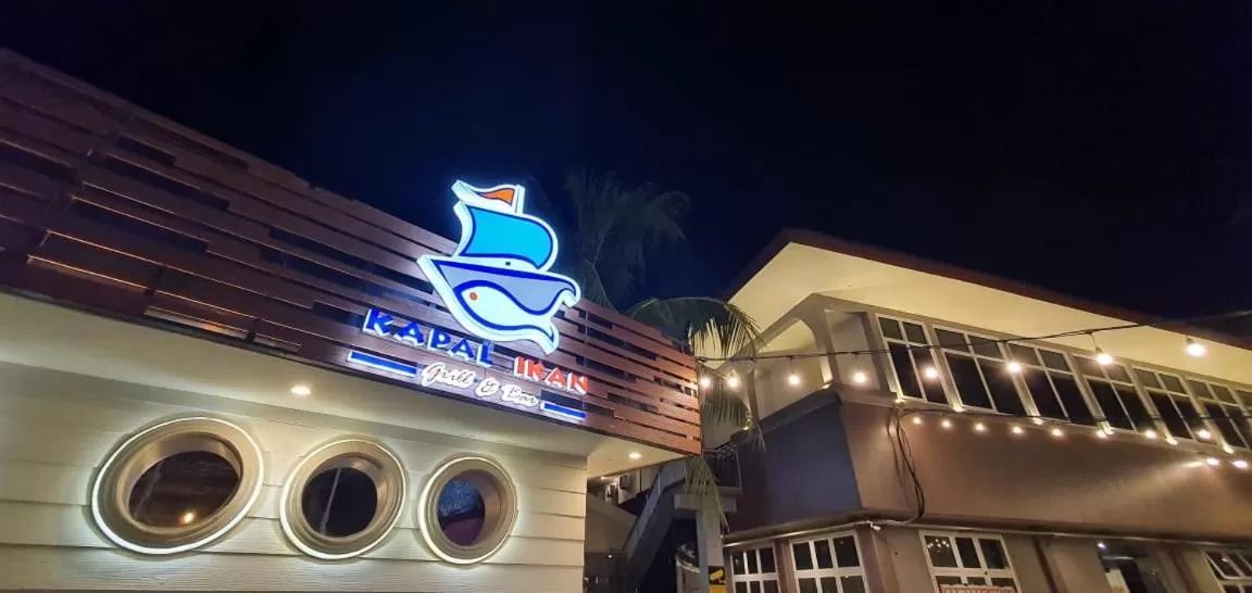 Property Building in RedDoorz Plus At Hotel Pantai Timor