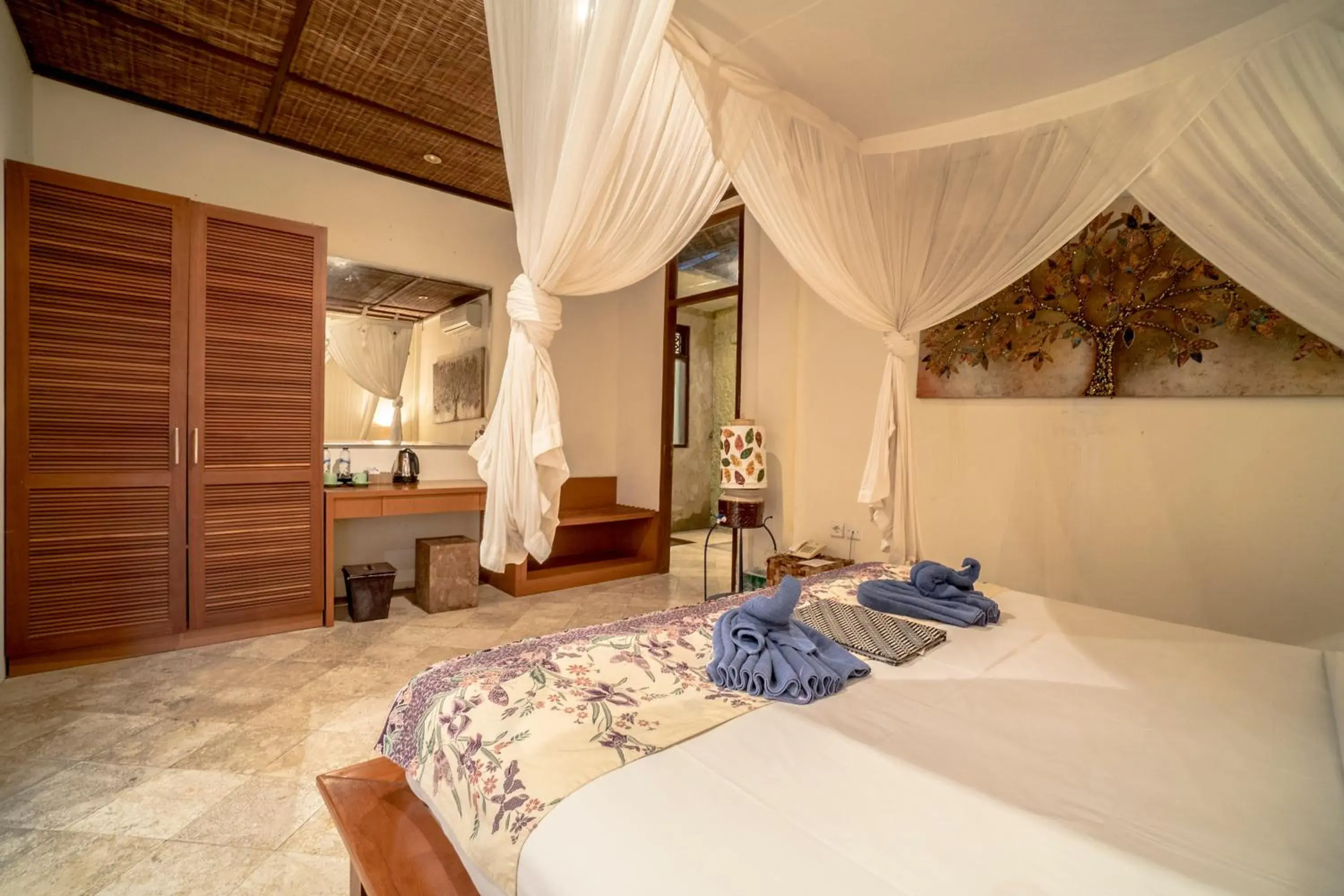 One-Bedroom Bungalow in Gajah Biru Bungalows One-Bedroom Bungalow in Gajah Biru Bungalows