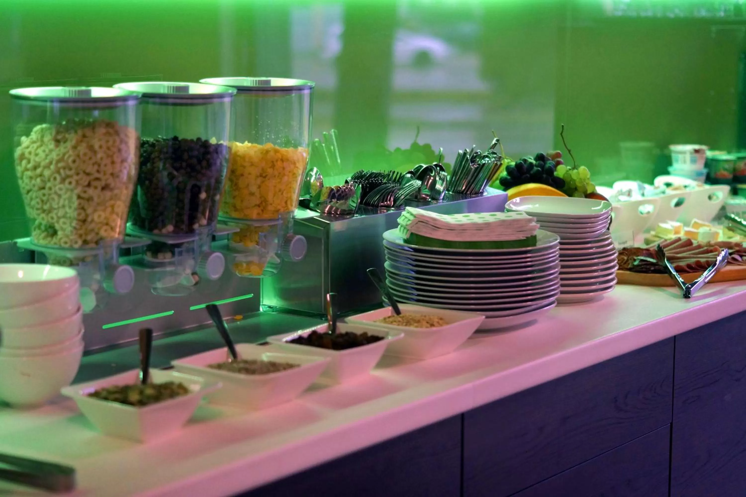 Restaurant/places to eat in Fitromax Sportpanzió Ajka