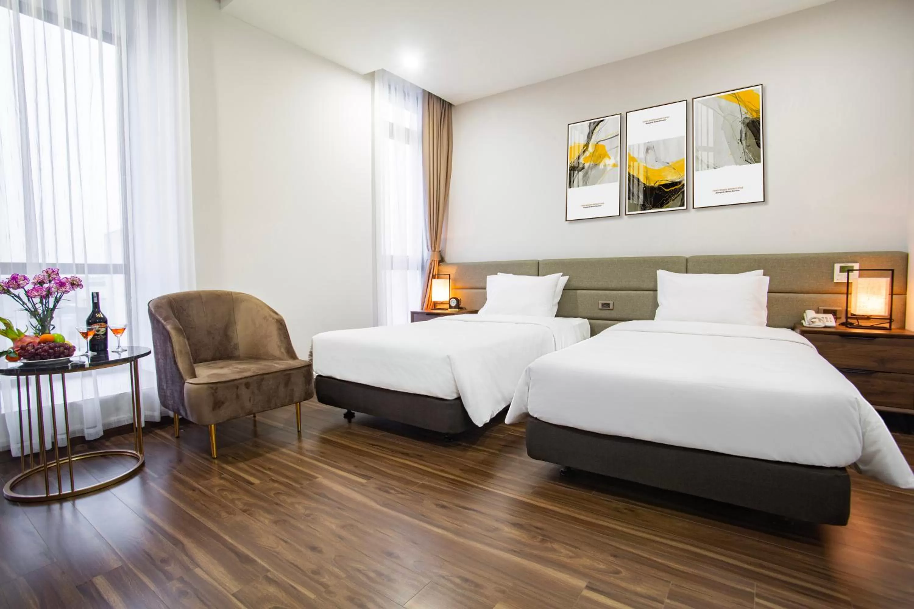 Photo of the whole room in Western Skyline Hotel