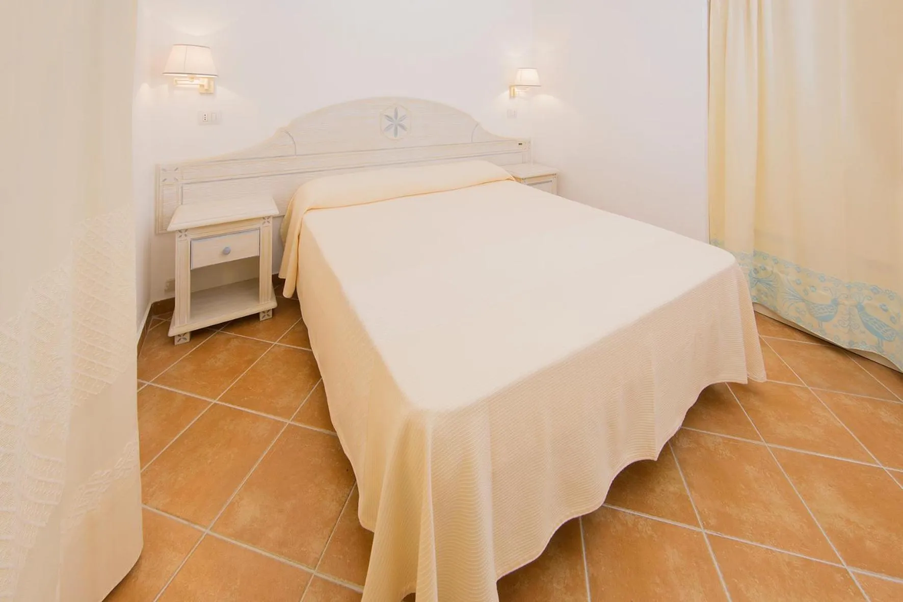Photo of the whole room, Bed in Colonna Beach Hotel Marinella