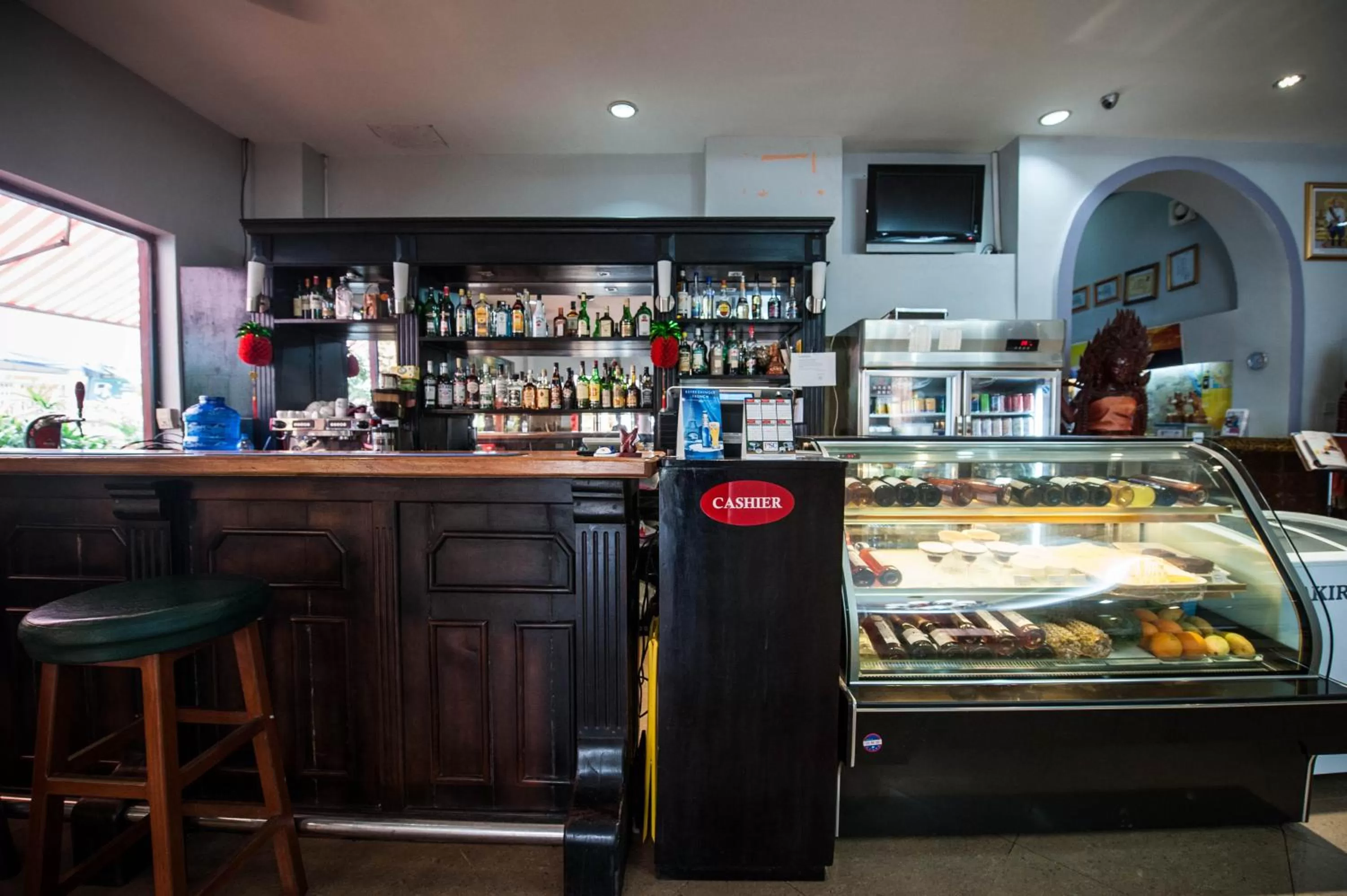 Restaurant/places to eat in Angkor International Hotel