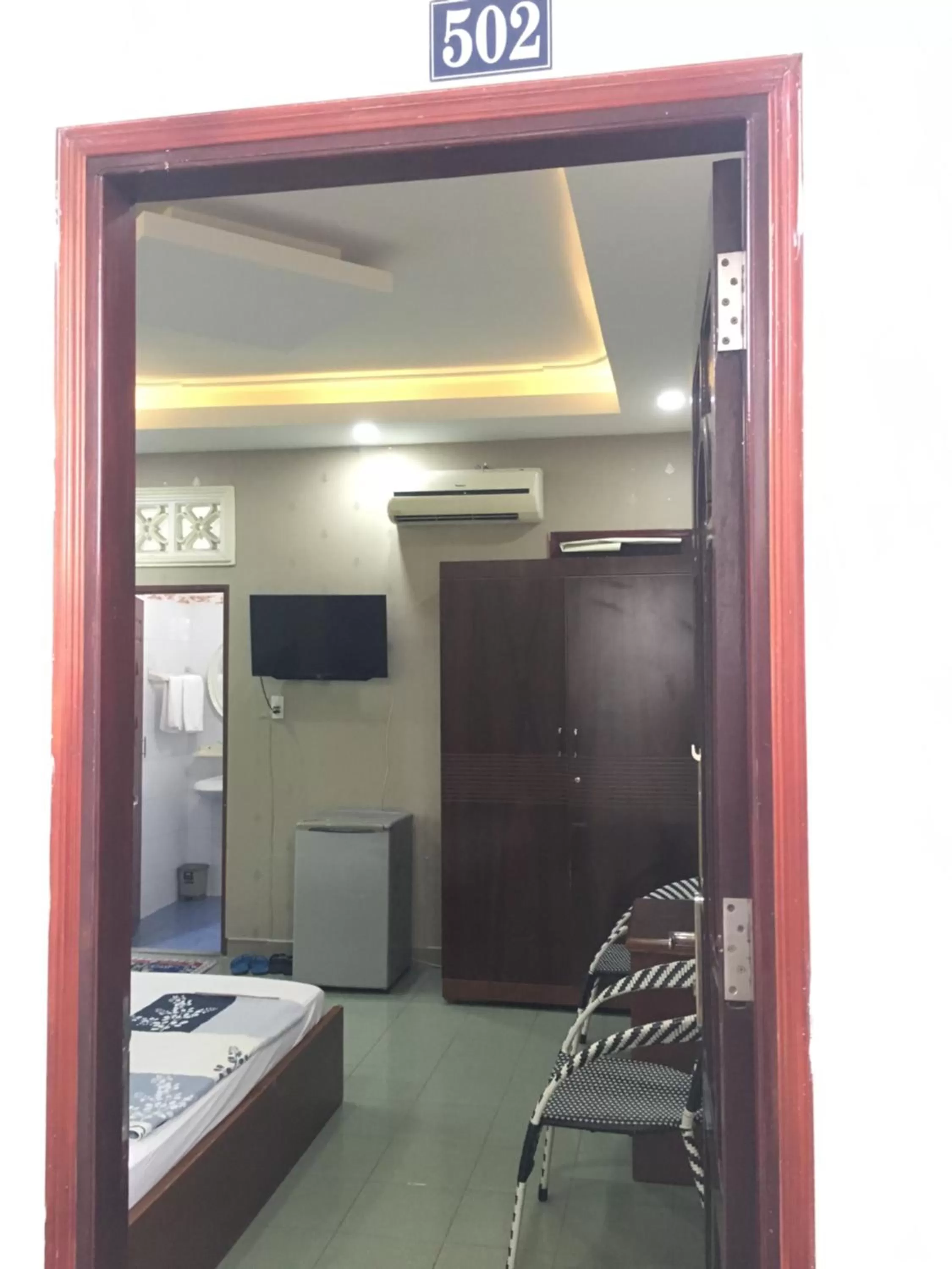 TV/Entertainment Center in Bao Long Hotel