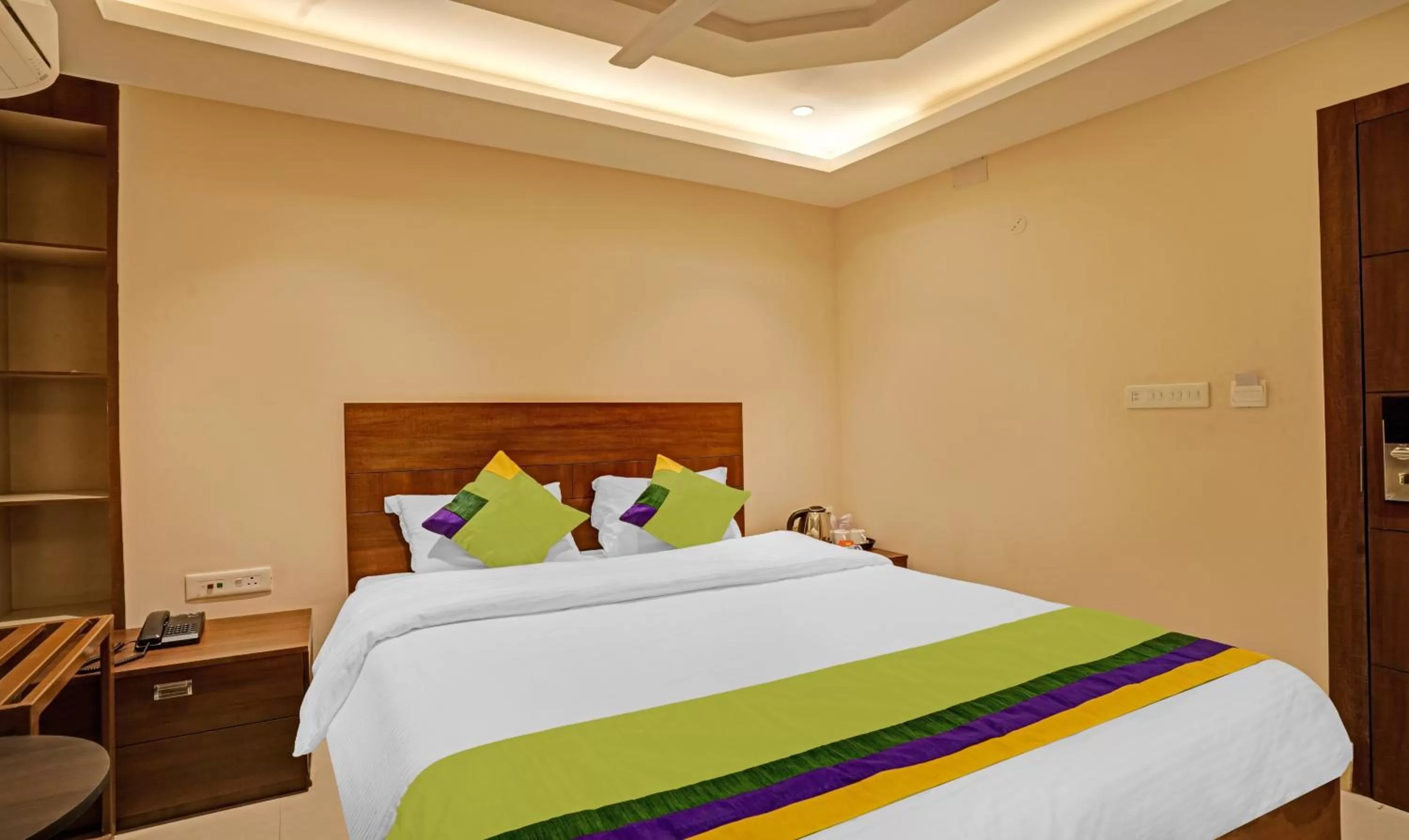 Bedroom, Bed in Treebo Indrapuri Hotel & Resort, Siliguri Junction