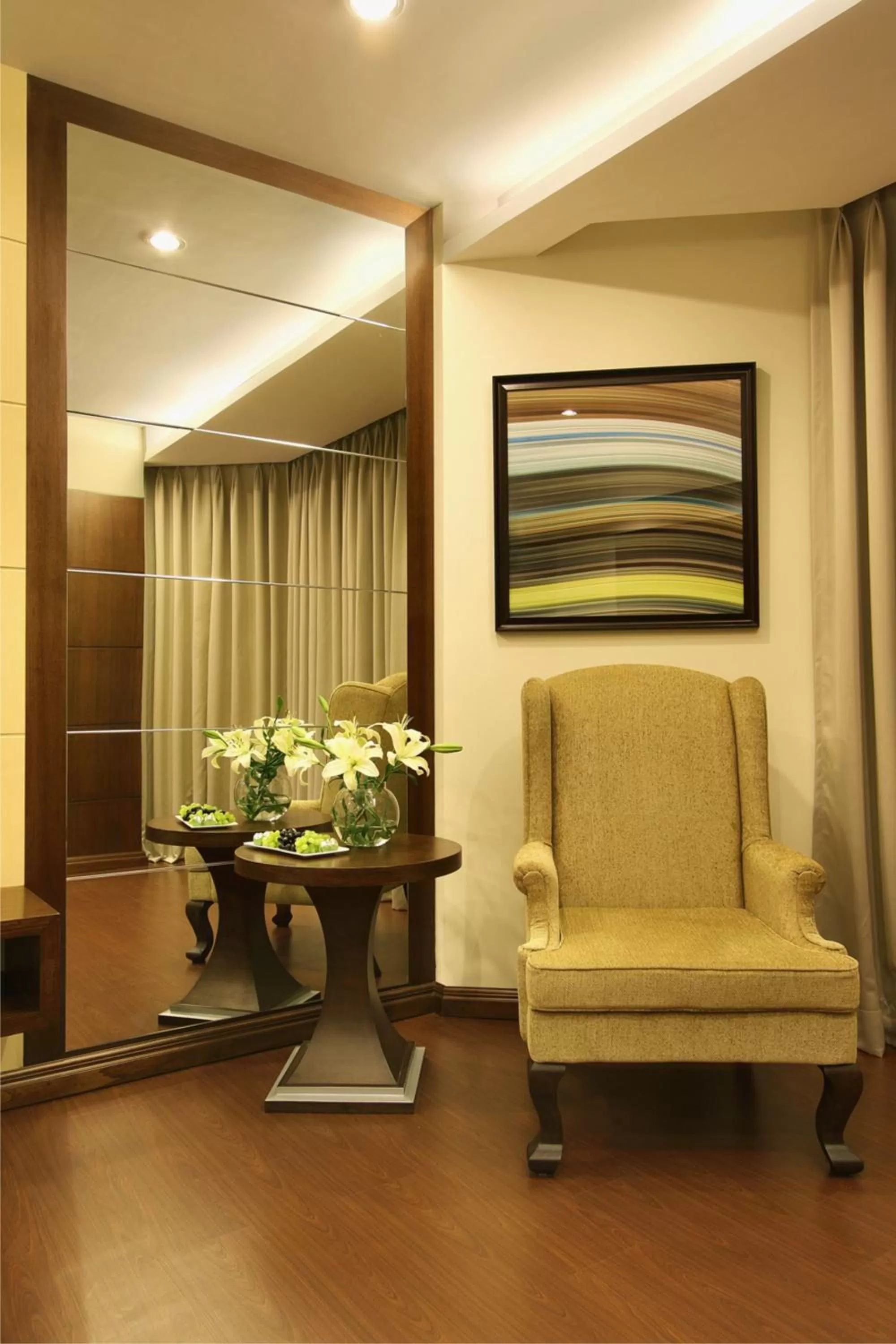 Living room in Hotel Express Residency Vadodara
