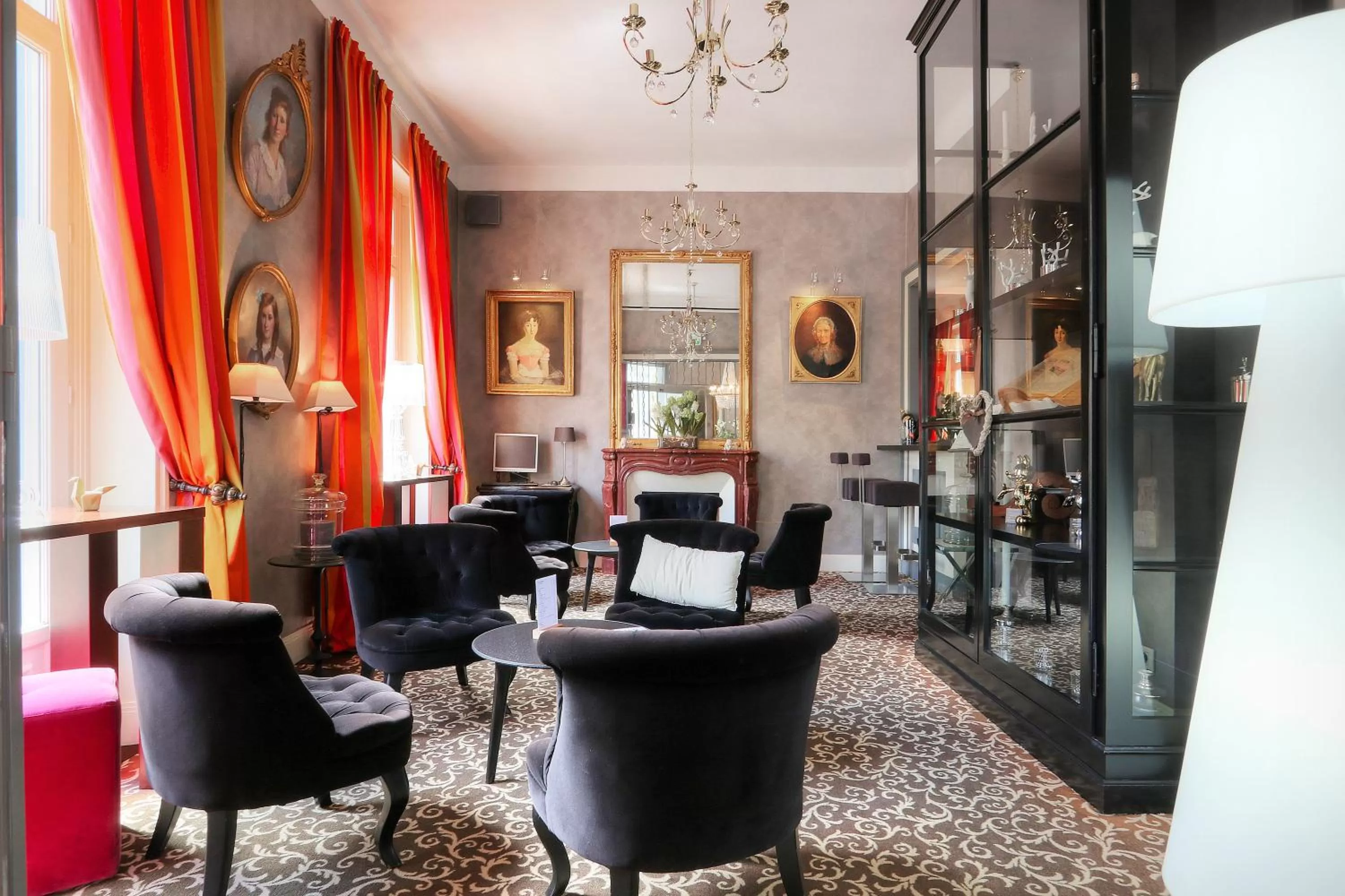 Living room in Best Western Hôtel Brittany La Baule Centre & Plages