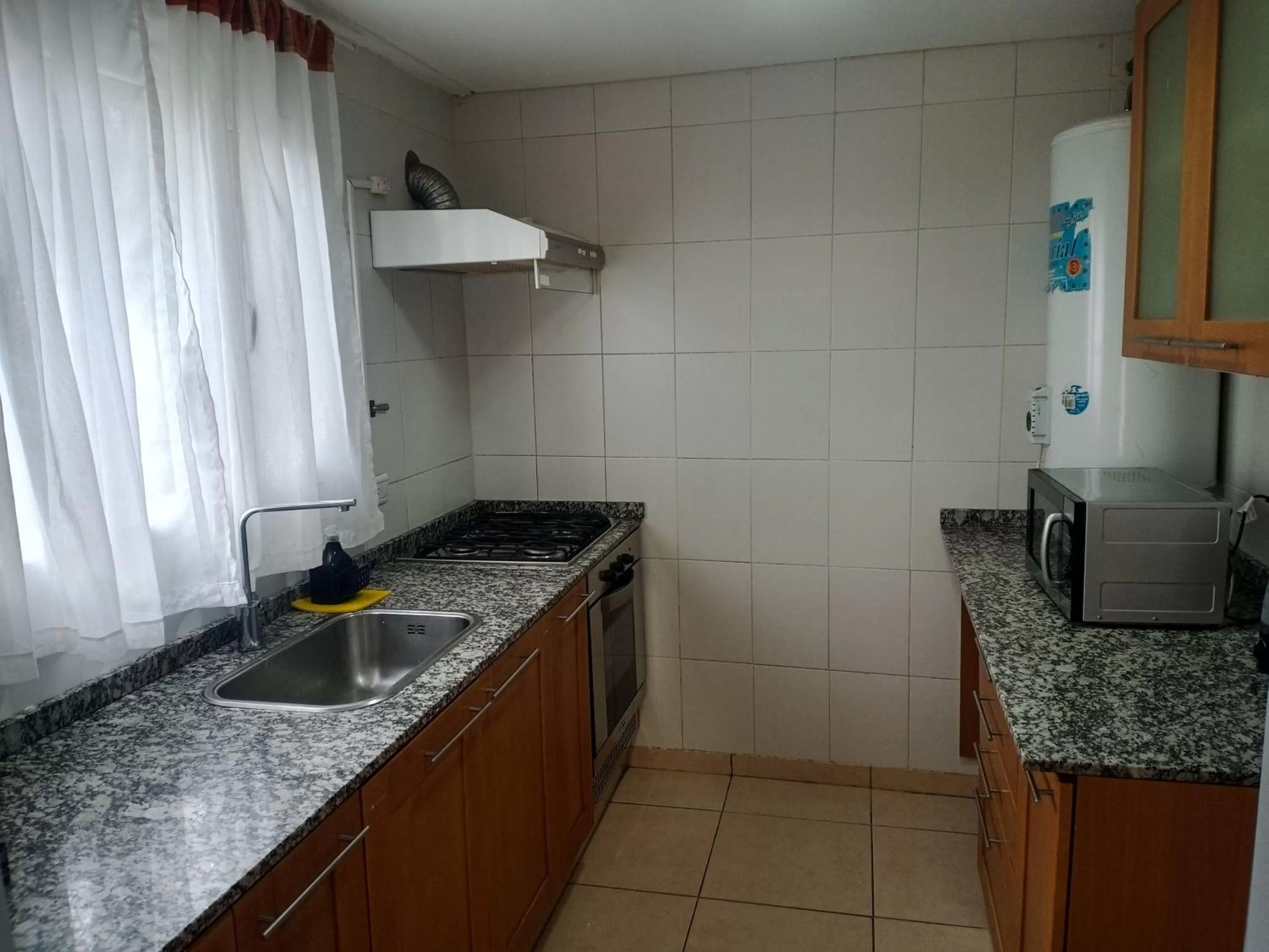 Kitchen or kitchenette in Flamenco Bay Apartments
