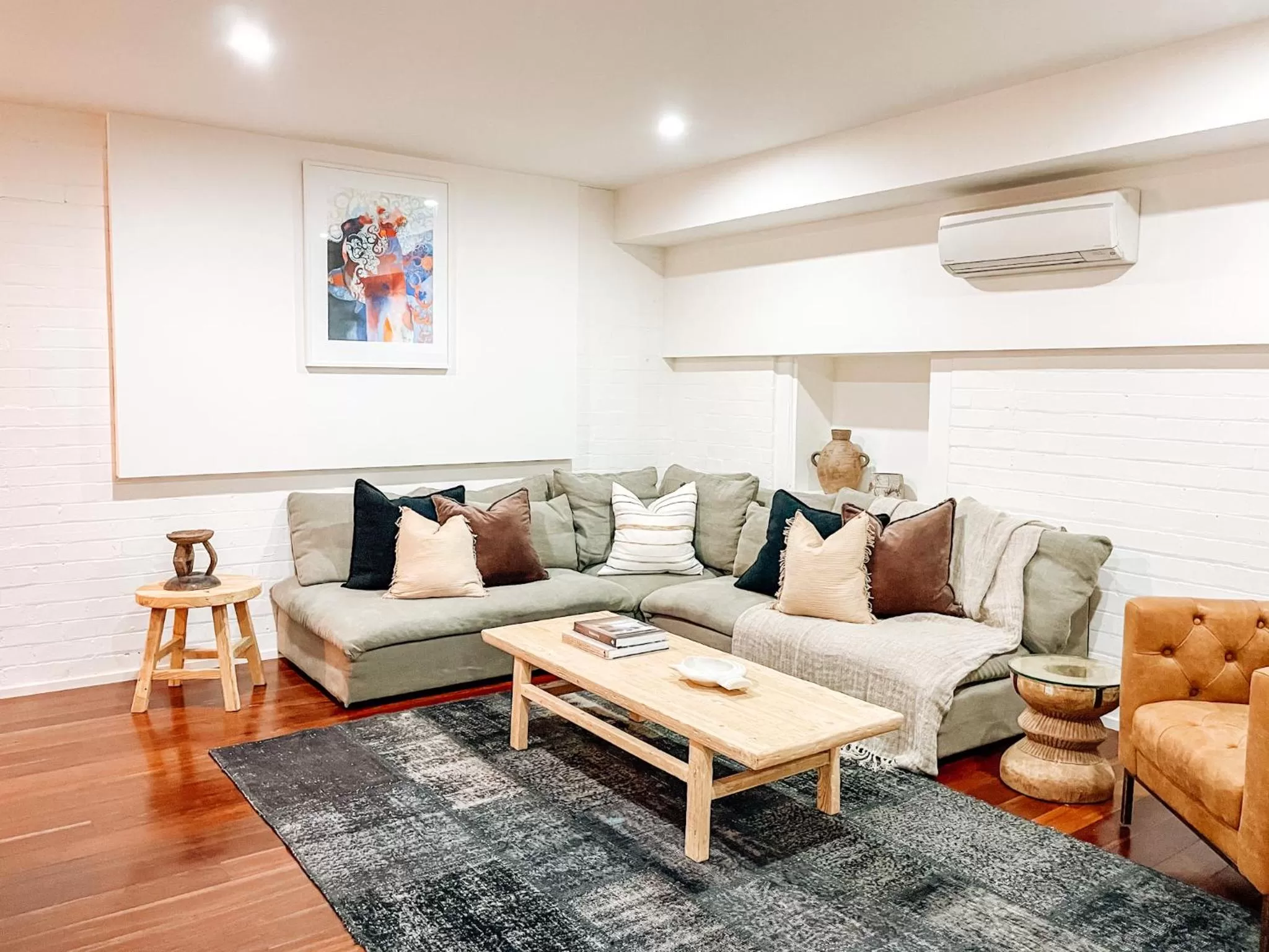 Communal lounge/ TV room in Byron Butter Factory Apartments