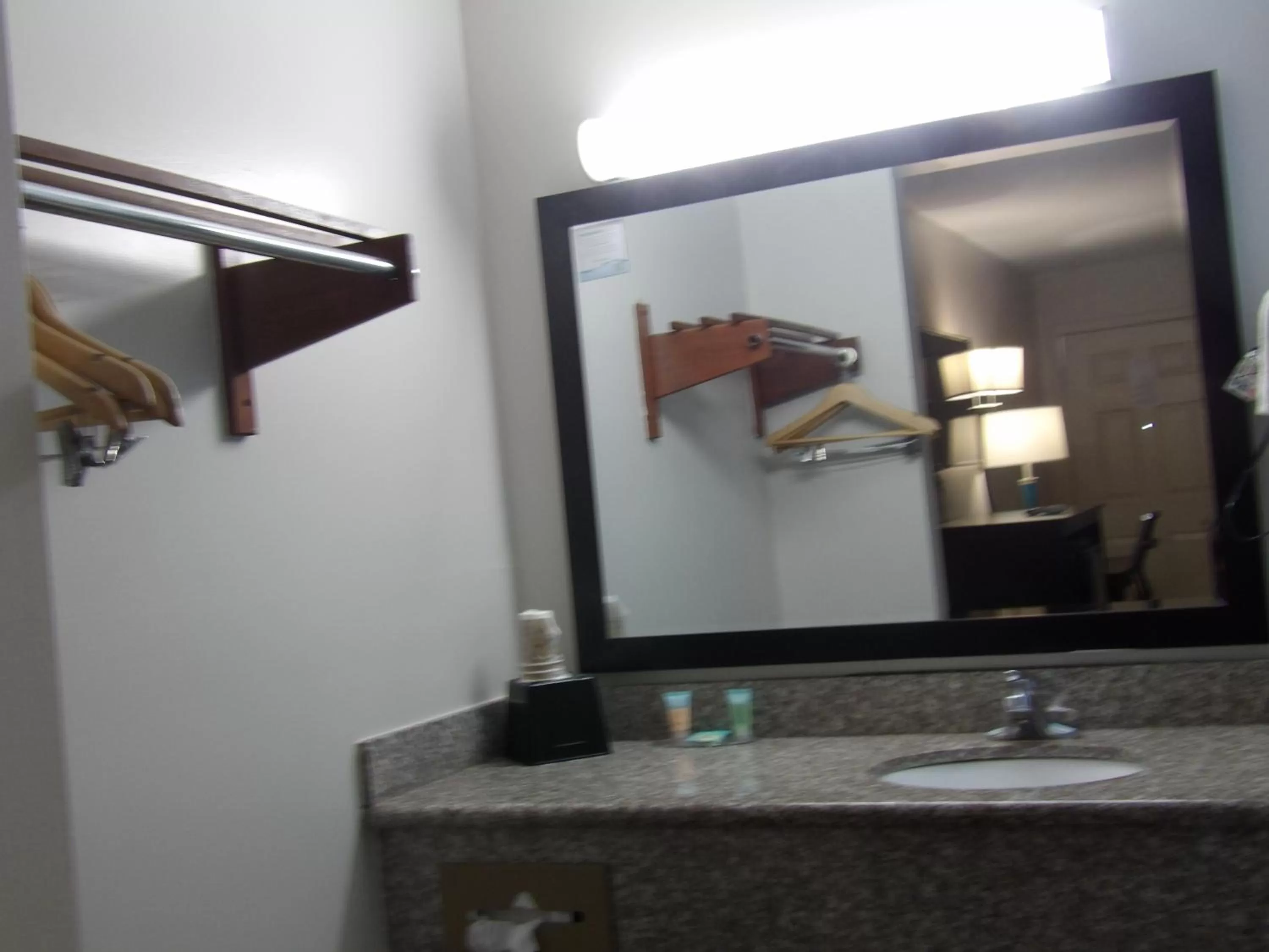 Super 8 by Wyndham Ocean Springs Biloxi