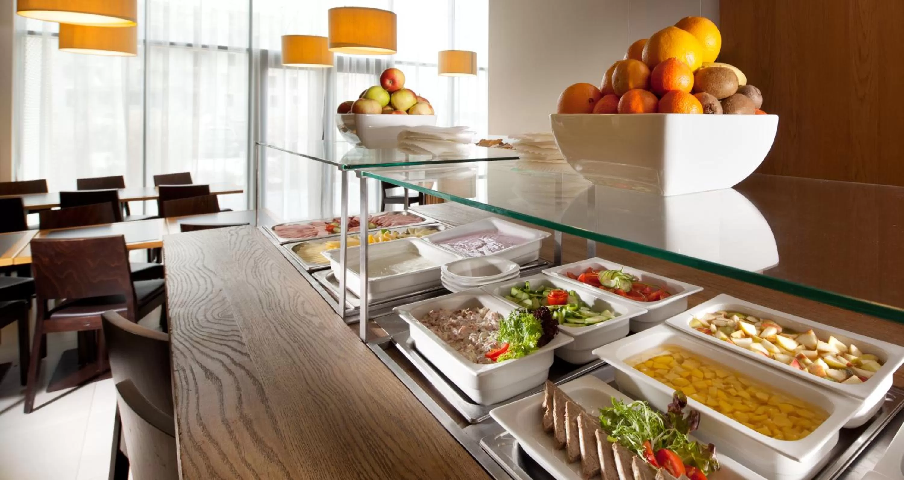 Buffet breakfast in Comfort Hotel Olomouc Centre