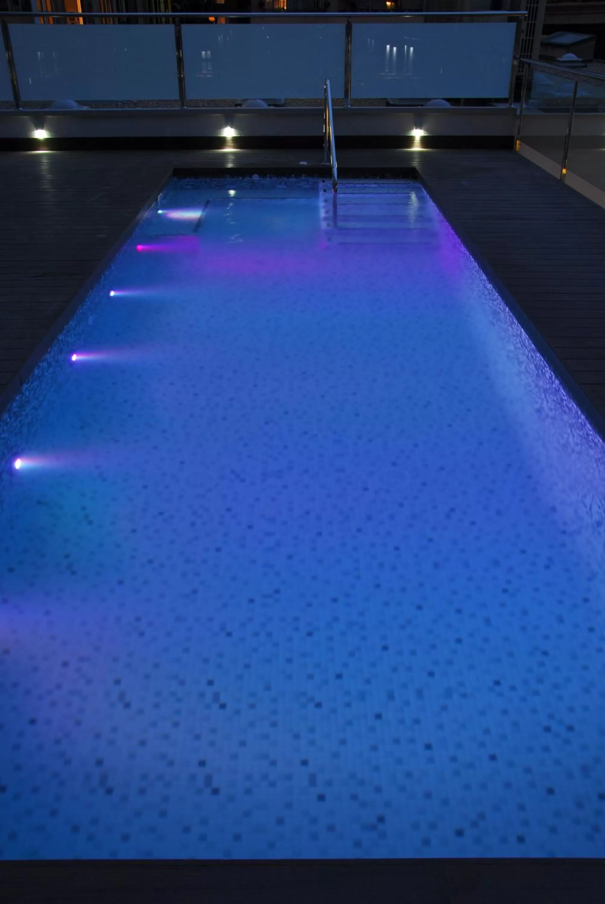 Swimming pool in Grupotel Gran Via 678