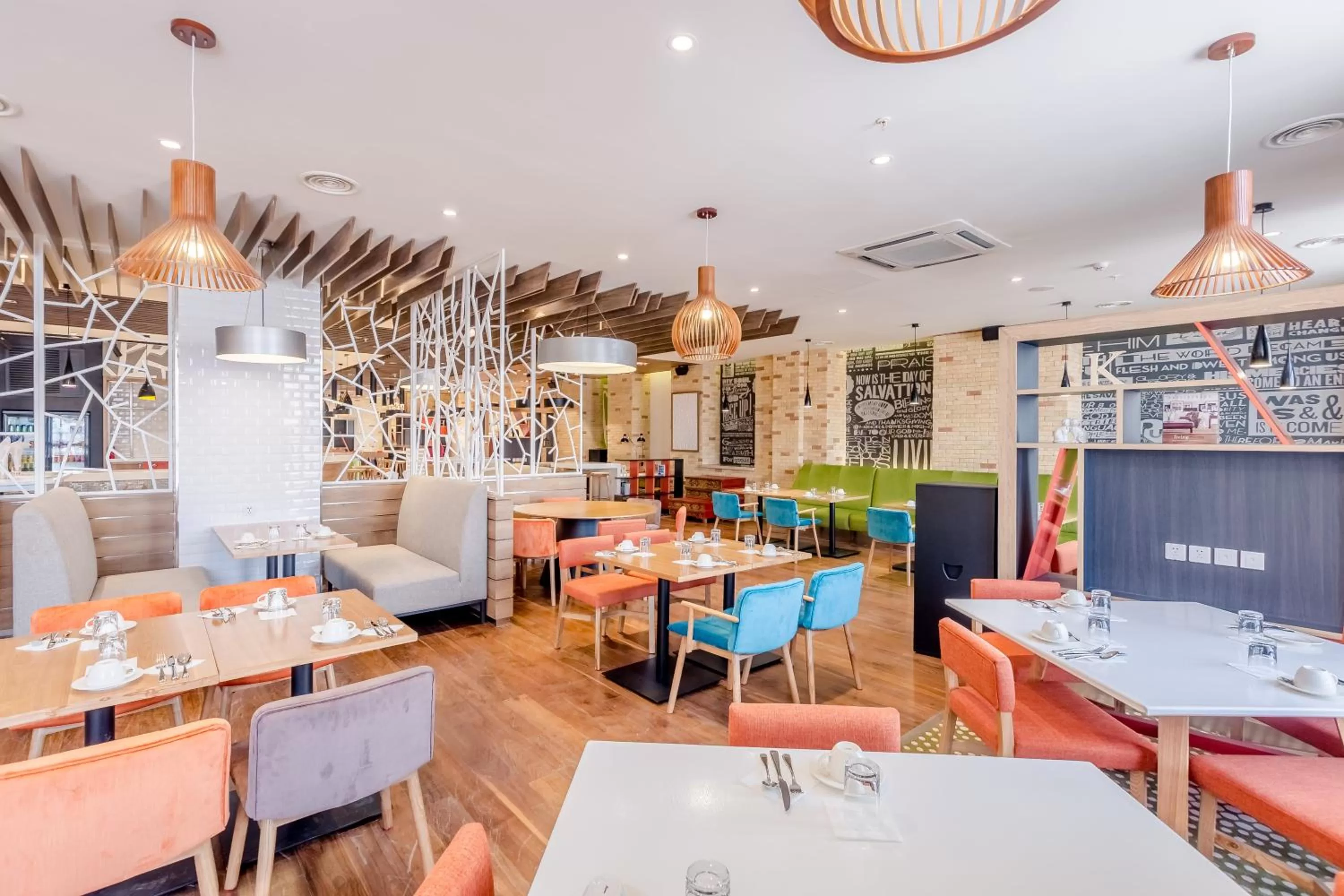 Restaurant/places to eat in Holiday Inn Ulaanbaatar by IHG