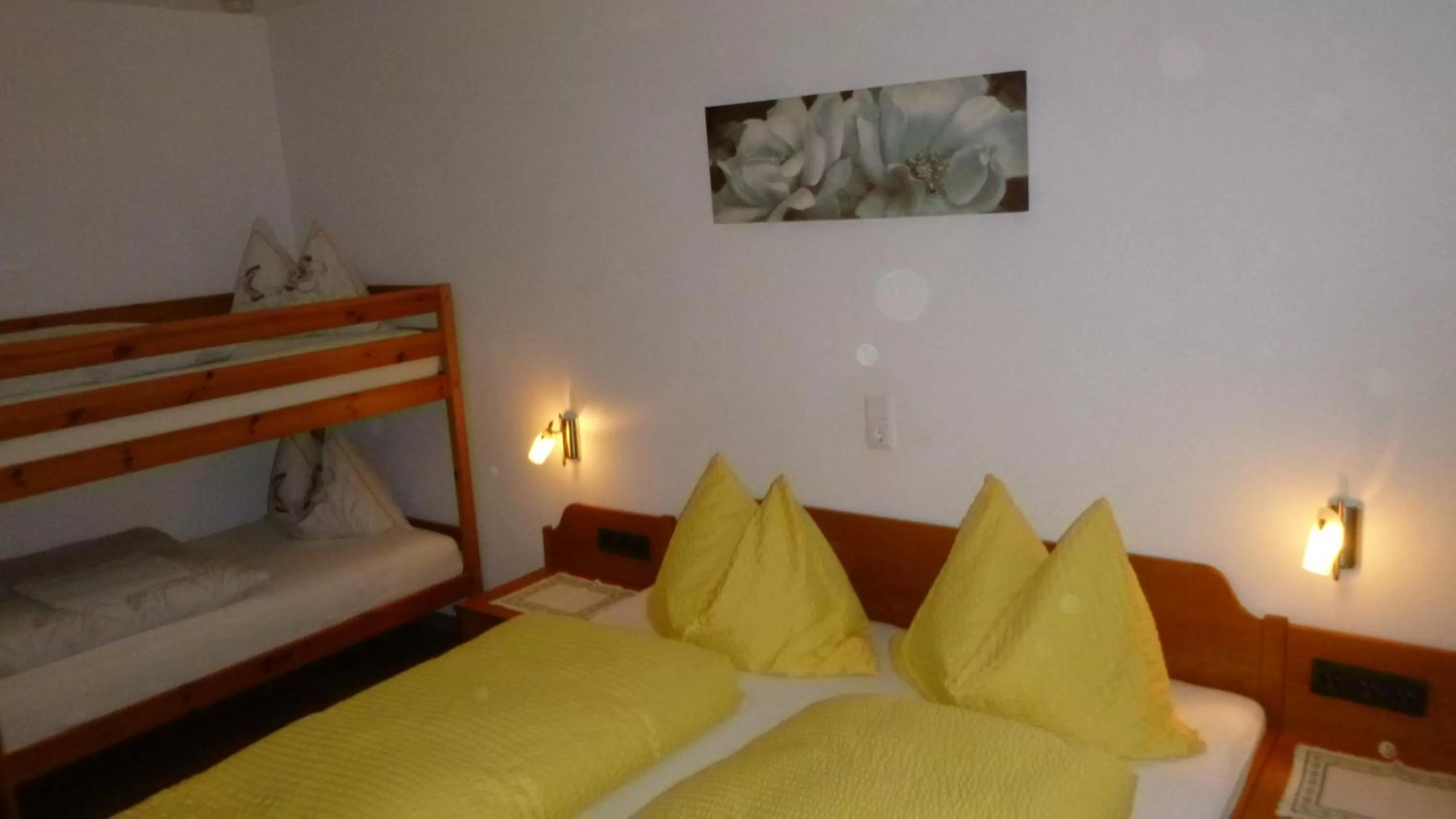 Bed in Pension Wildental