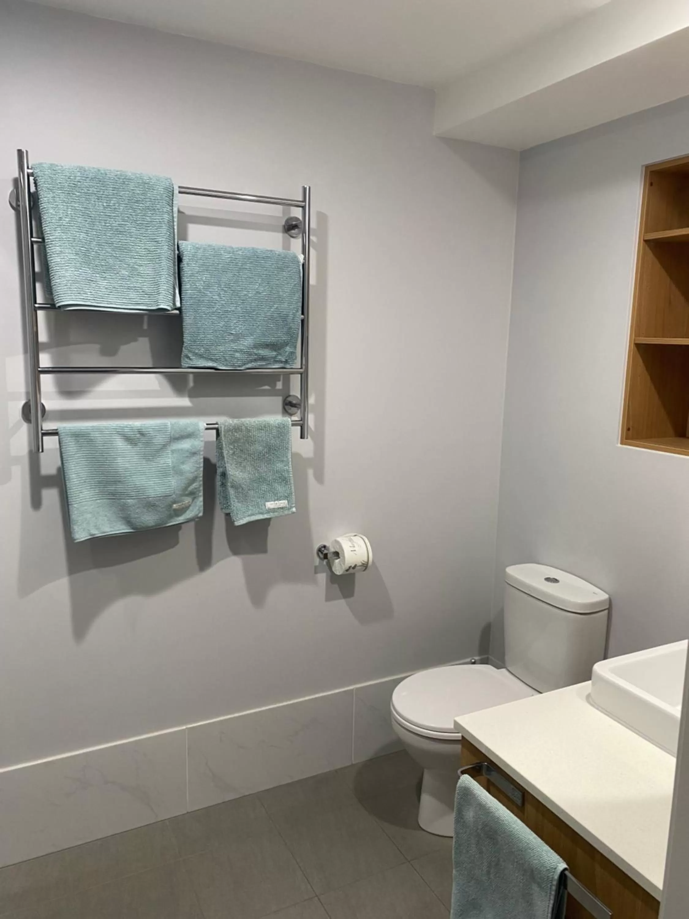 Bathroom in Merimbula Lake Apartments