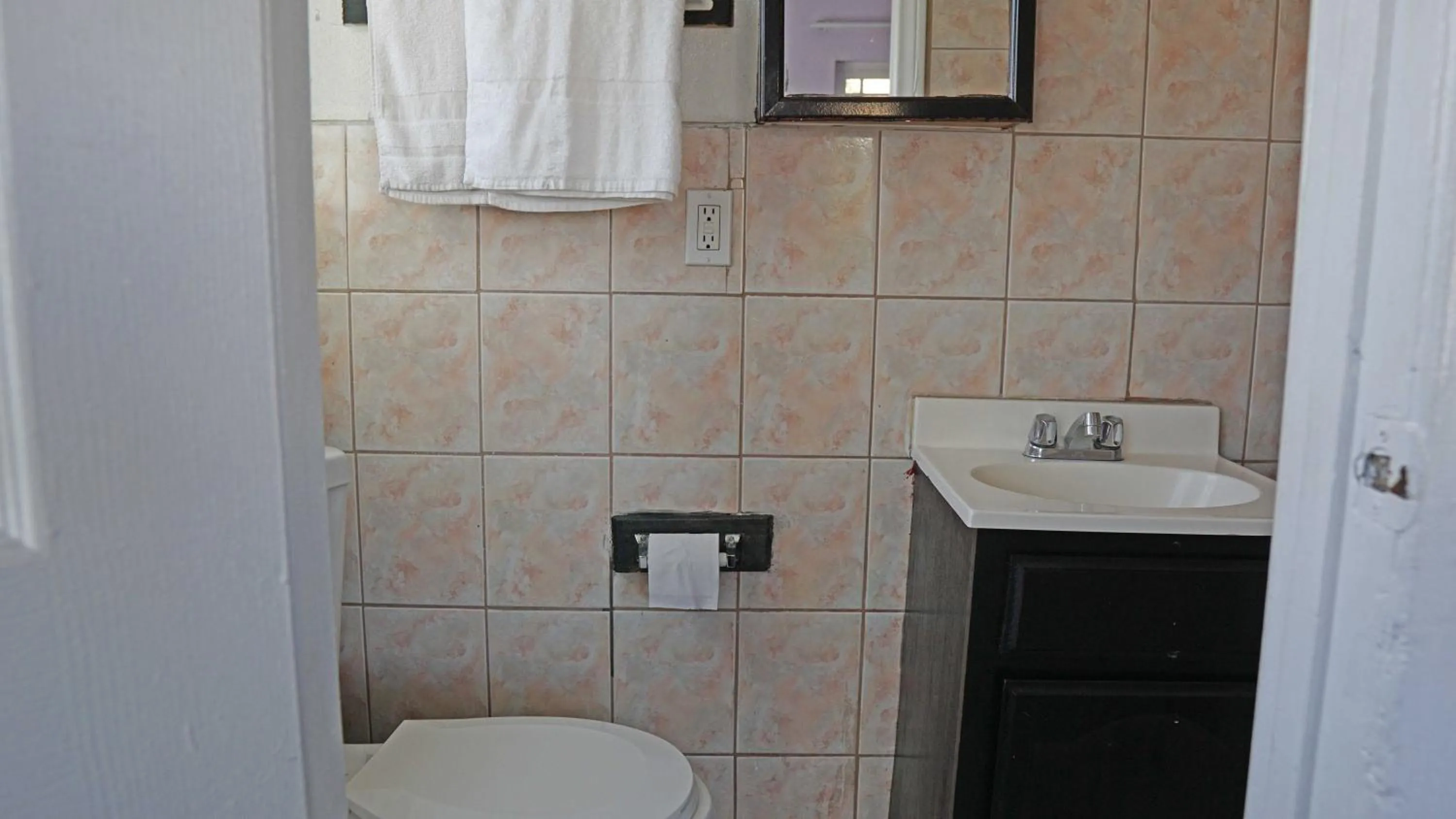 Bathroom in Antonio Hotel - Downtown Los Angeles, near Hollywood