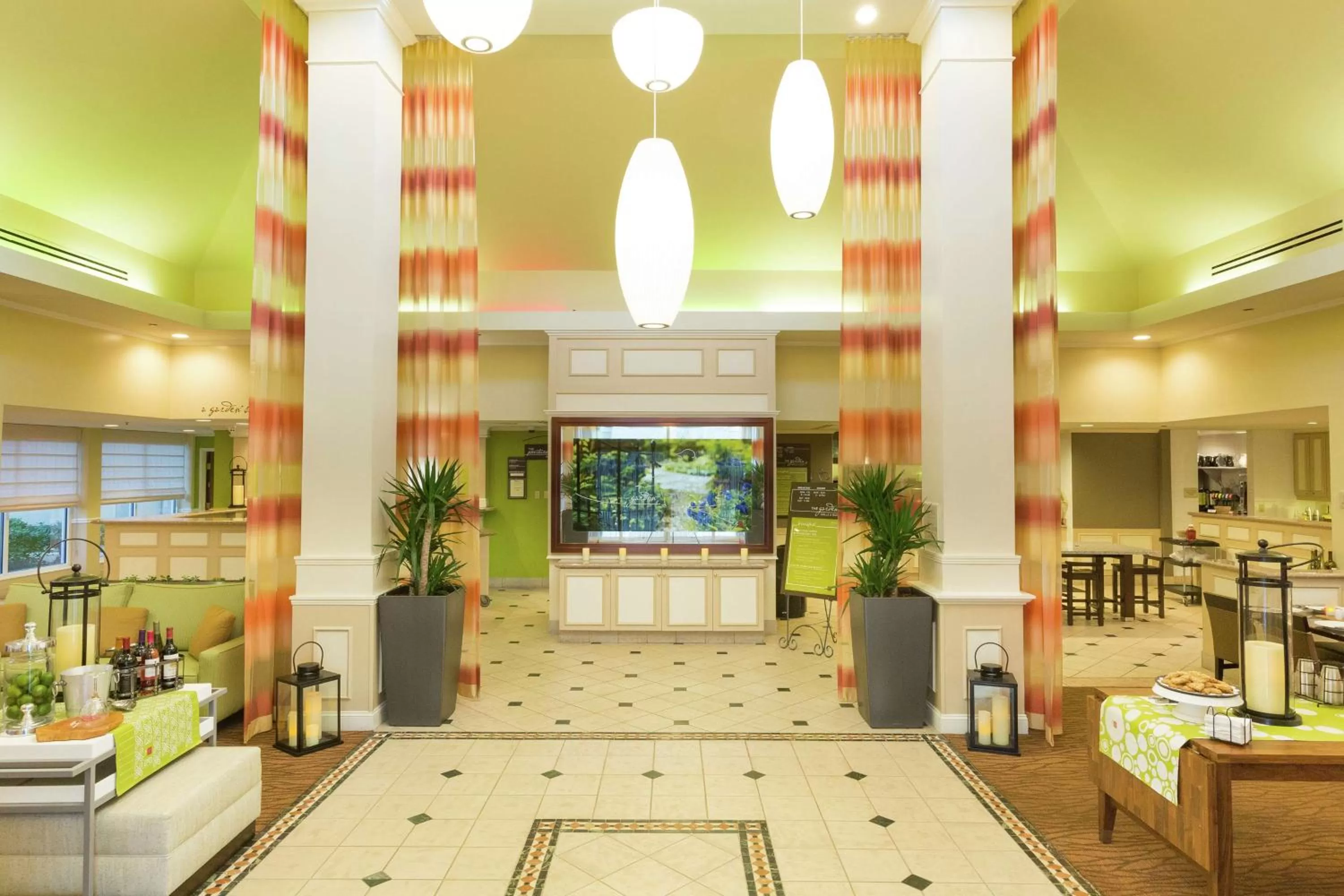 Lobby or reception in Hilton Garden Inn Jacksonville Airport