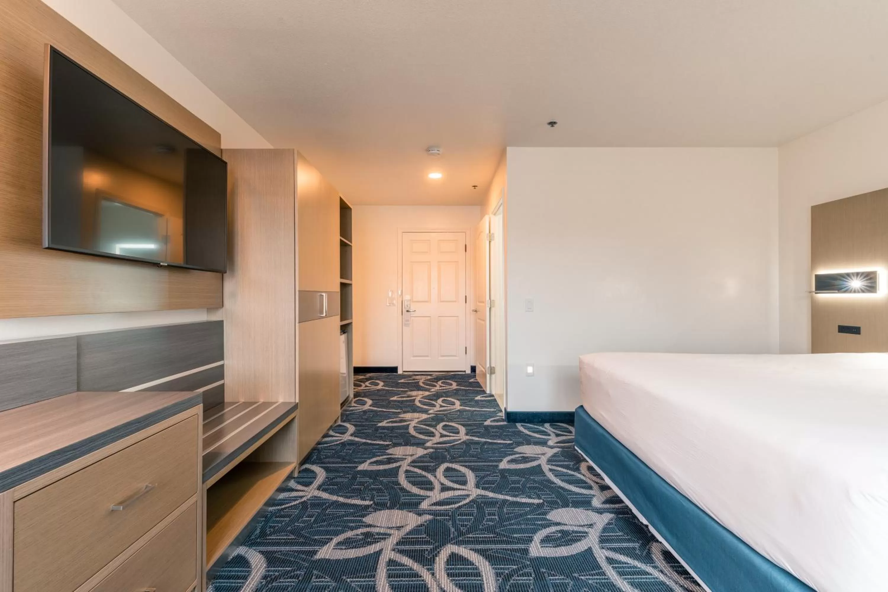 Bed in Hotel Aluxor SFO, Sapphire Boutique Collection