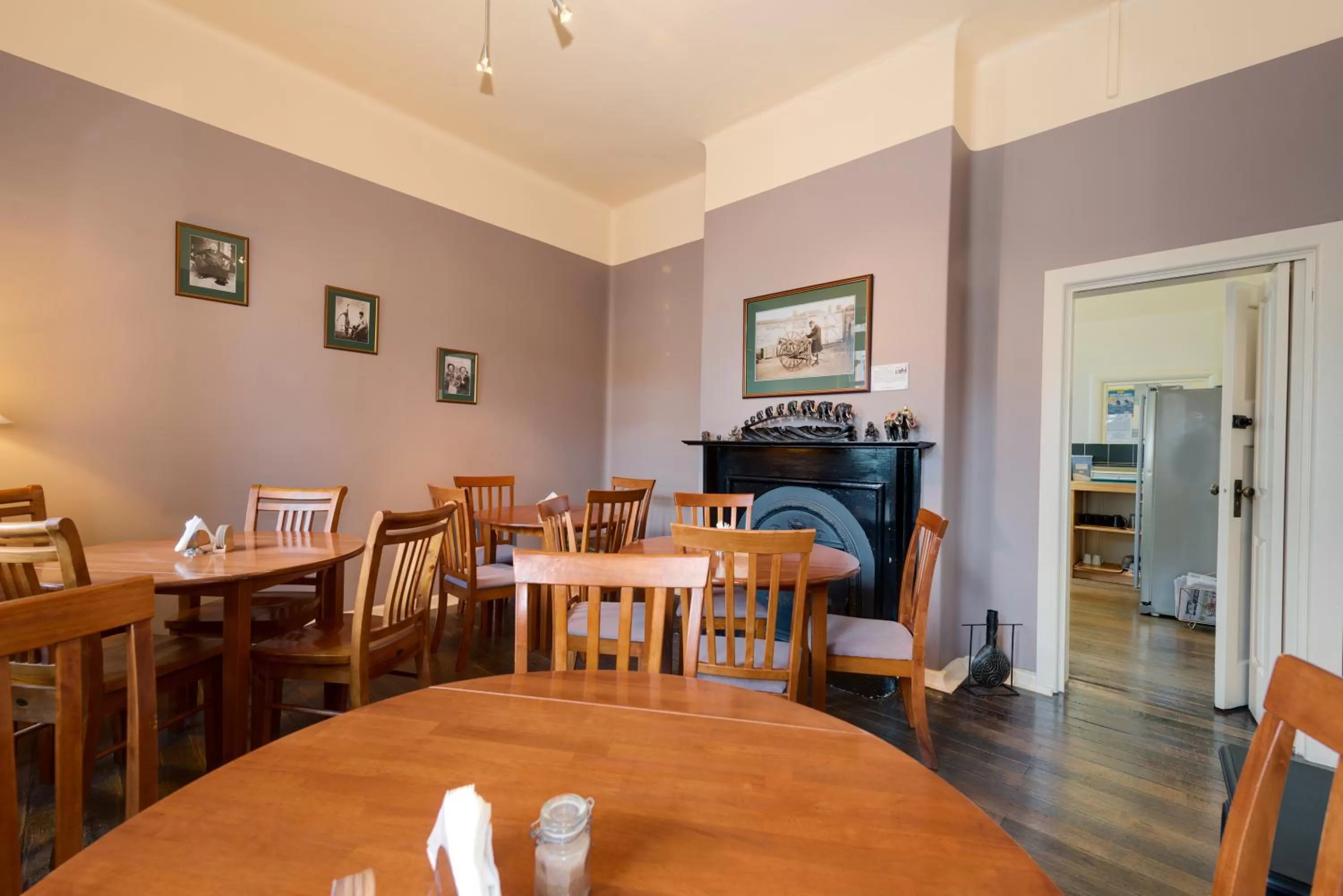 Food and drinks in Edinburgh Gallery Bed & Breakfast