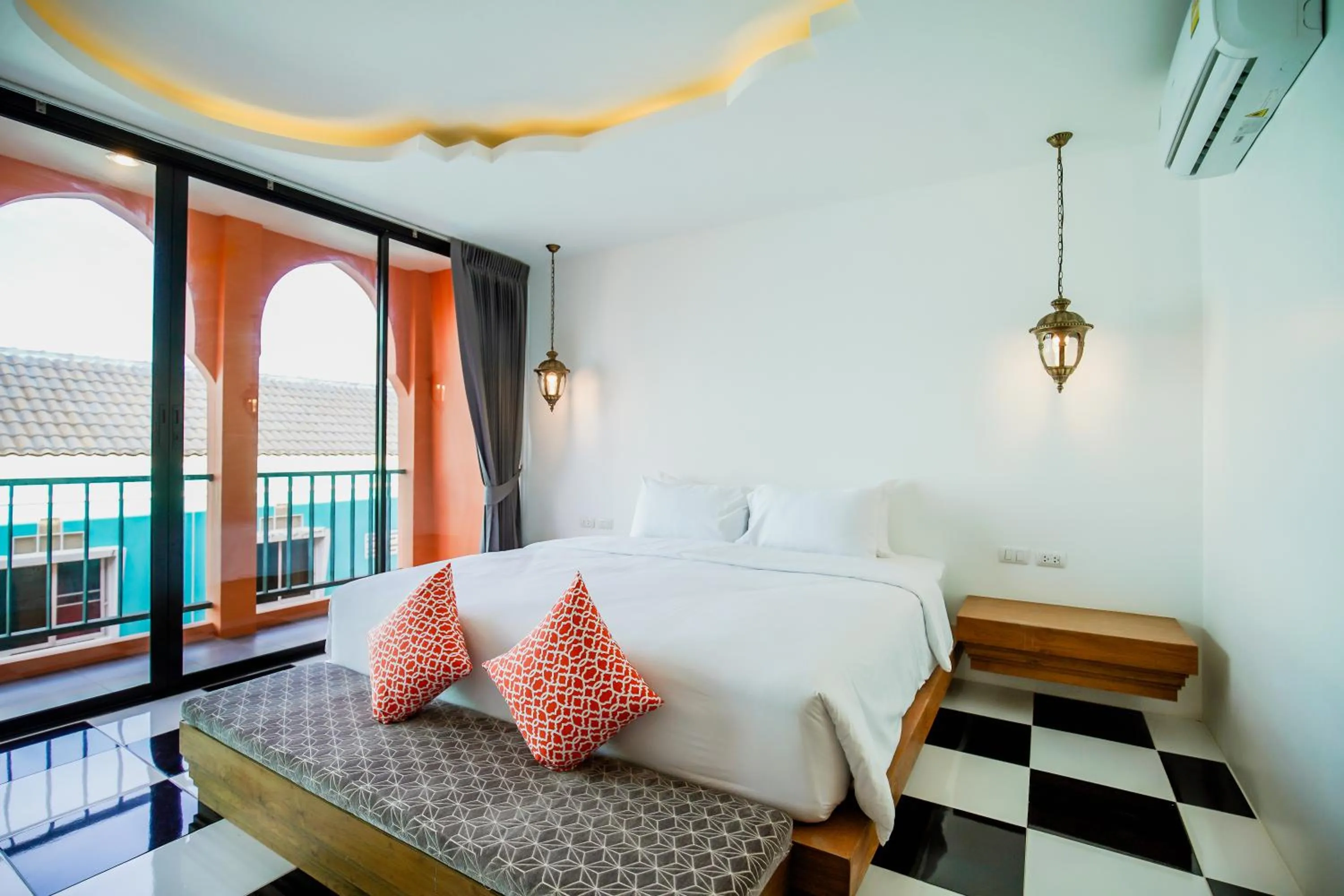 Bed in Khaleej Mass Hotel Patong