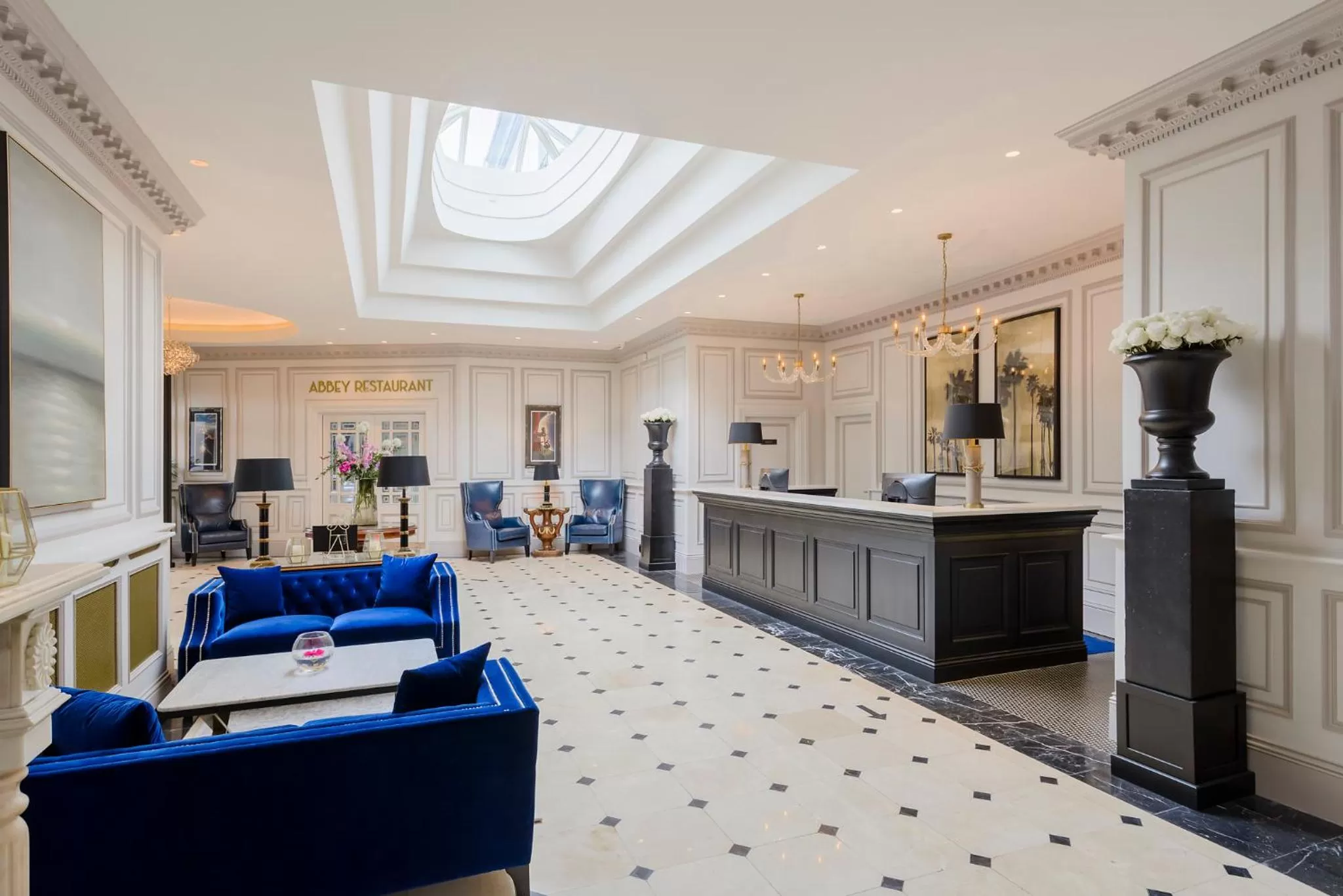 Lobby or reception in Killarney Dromhall Hotel