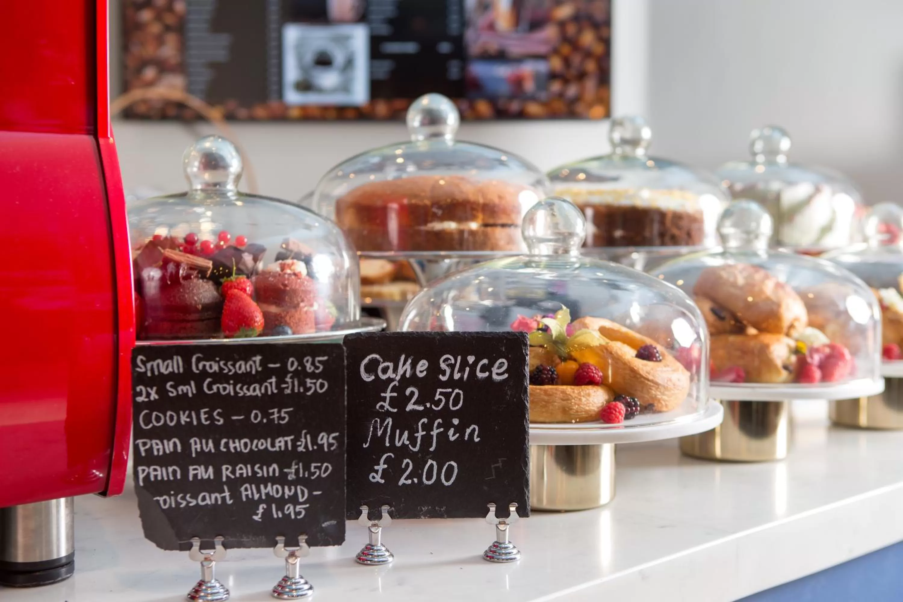 Food and drinks in Copthorne Tara Hotel London Kensington