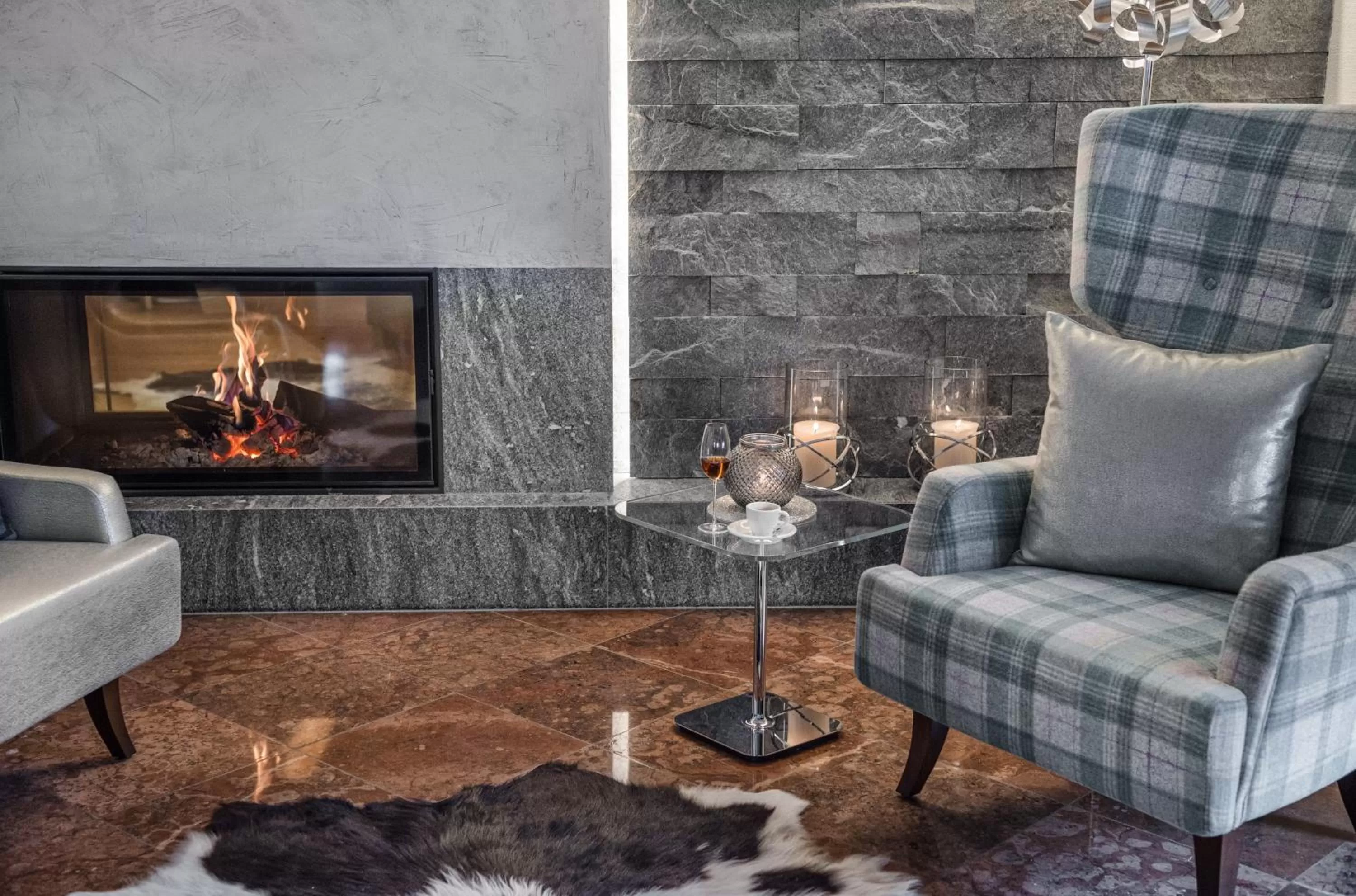 Lounge or bar in Alpines Lifestyle Hotel Tannenhof