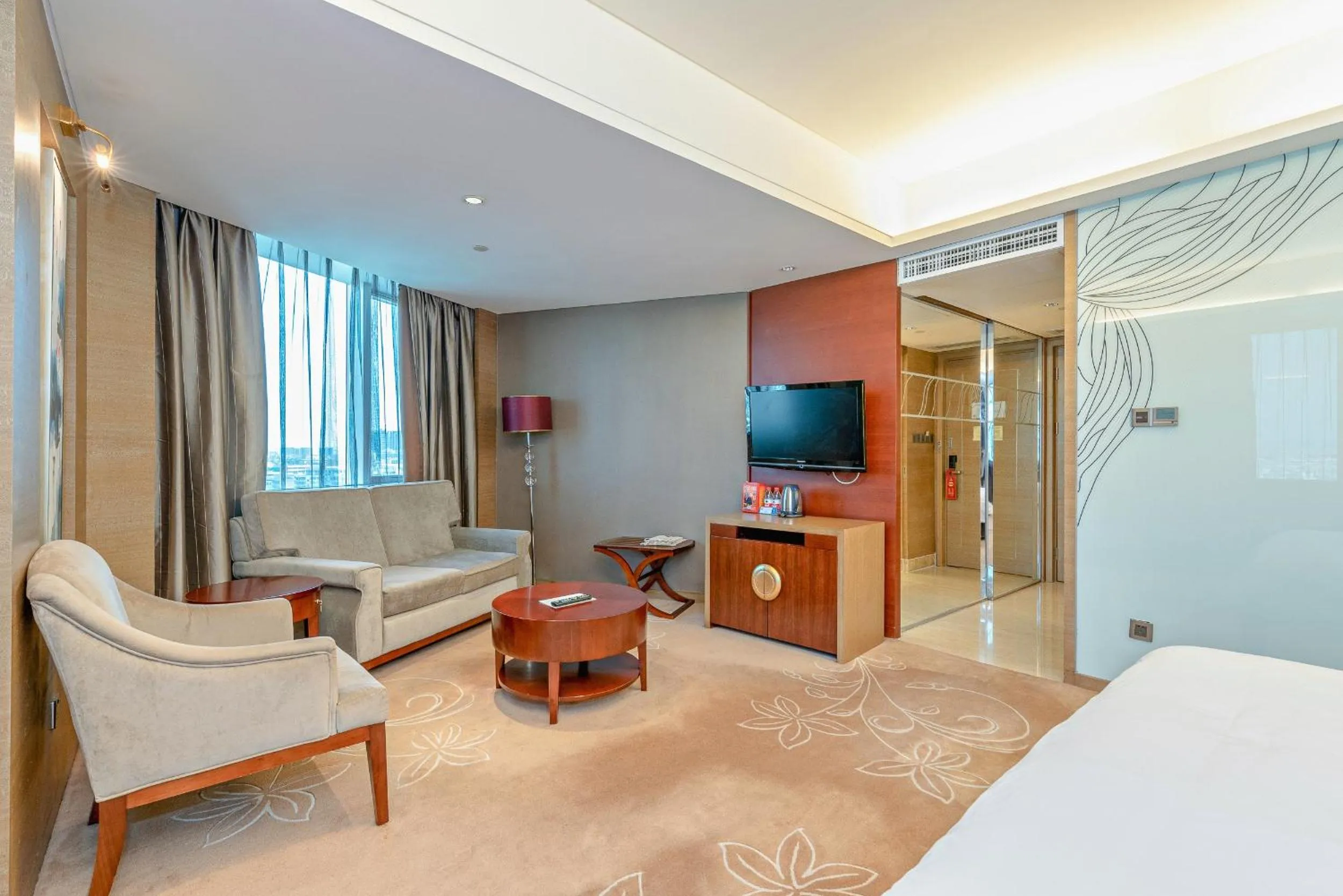 Bedroom in Guangzhou New Century Hotel