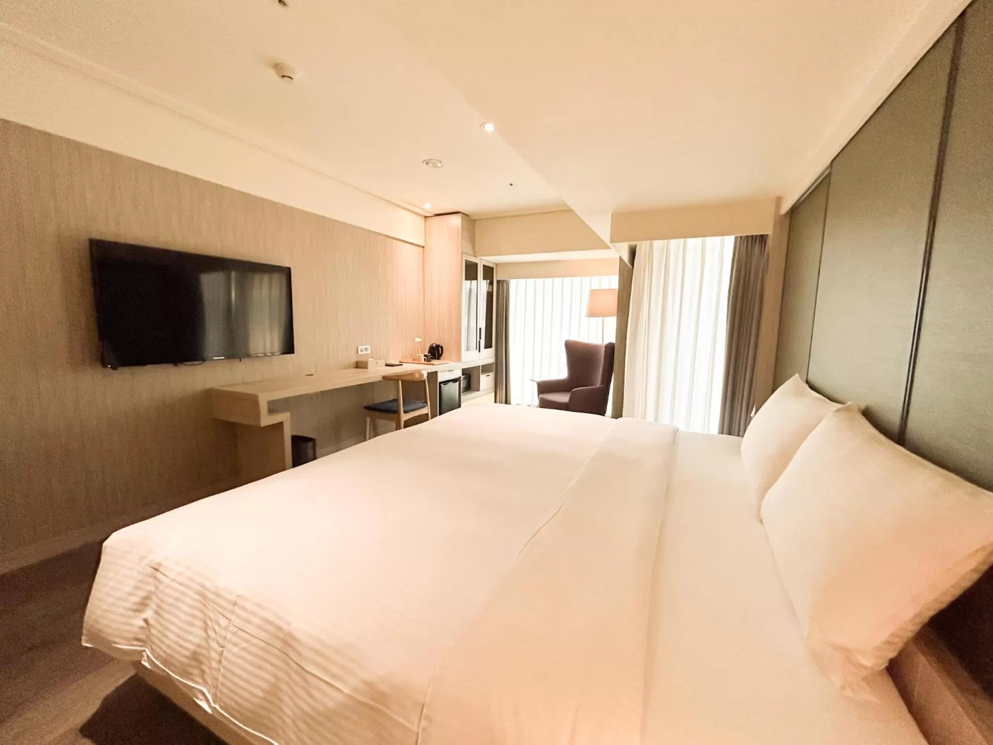 Photo of the whole room, Bed in Green Hotel - Tea Way