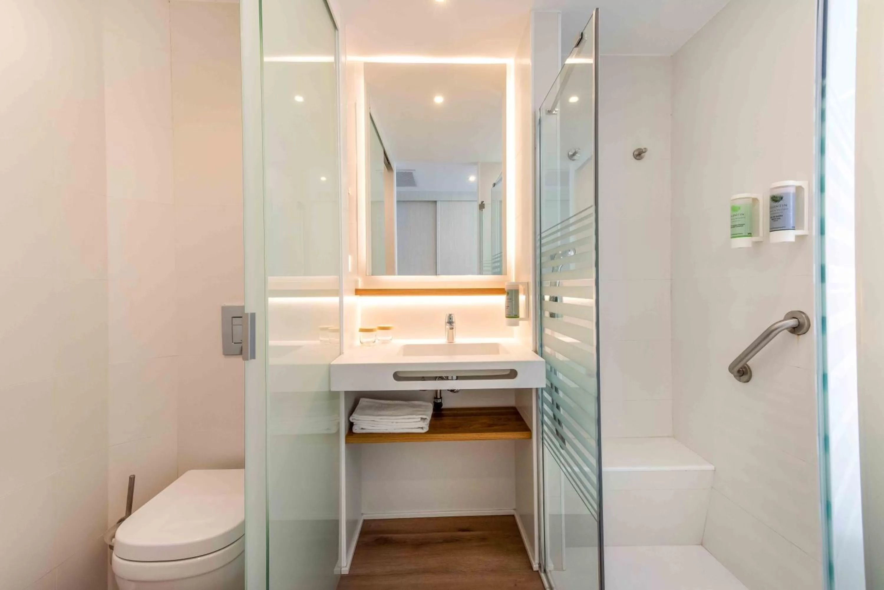 Bathroom in Valentin Park Club