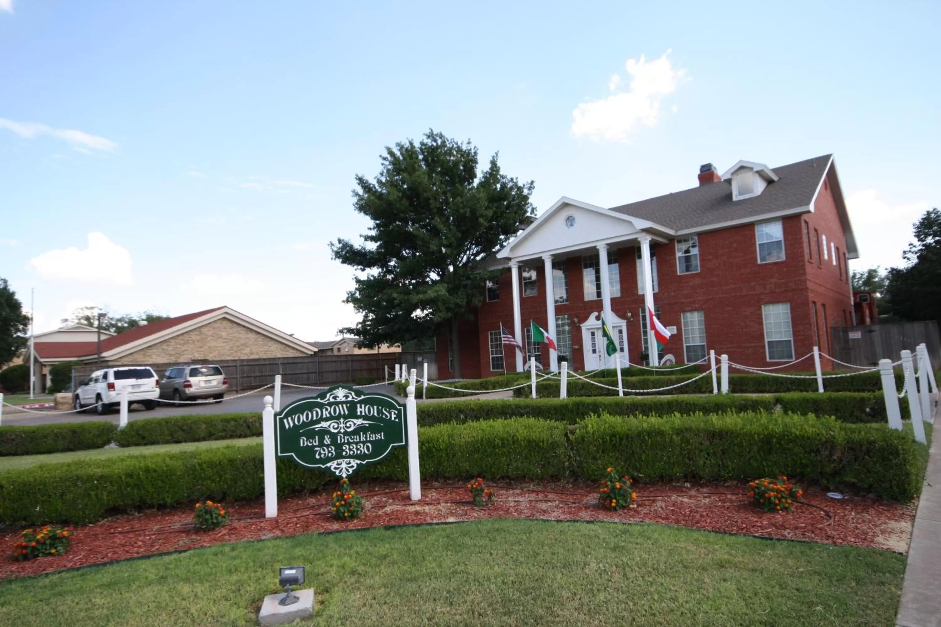 Facade/entrance in Woodrow House Bed & Breakfast