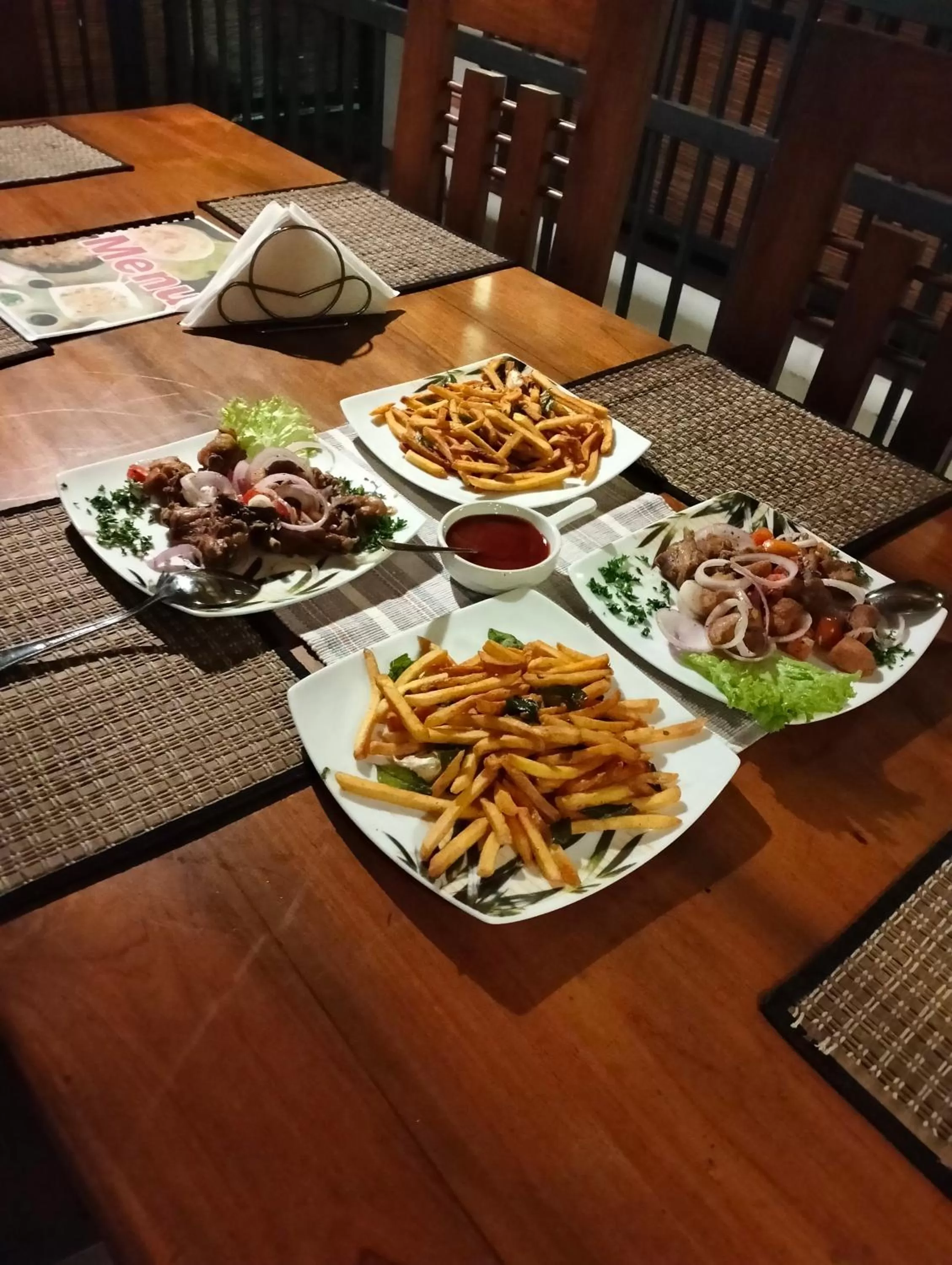 Food in Otha Shy Airport Transit Hotel