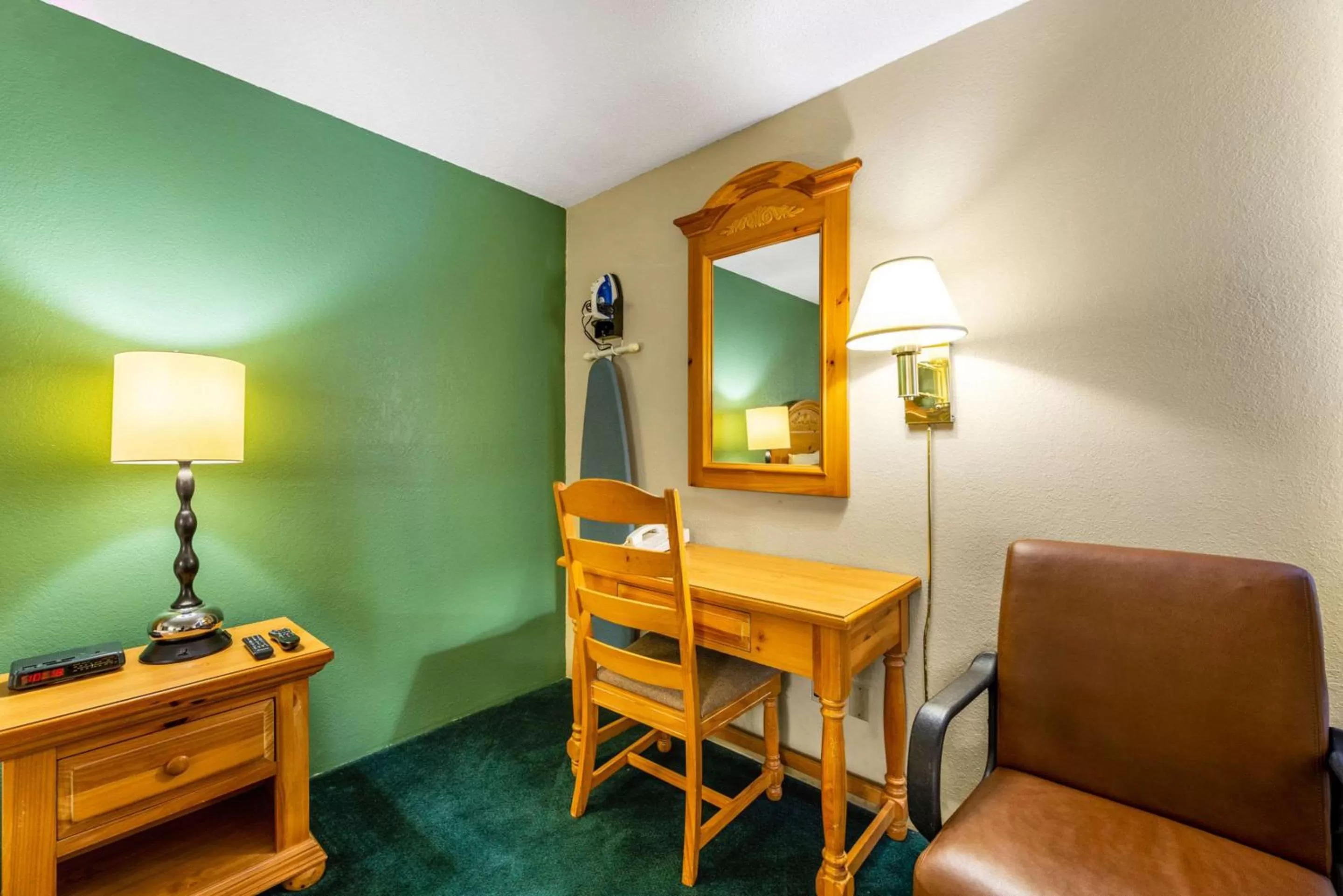 Photo of the whole room in Rodeway Inn Milaca