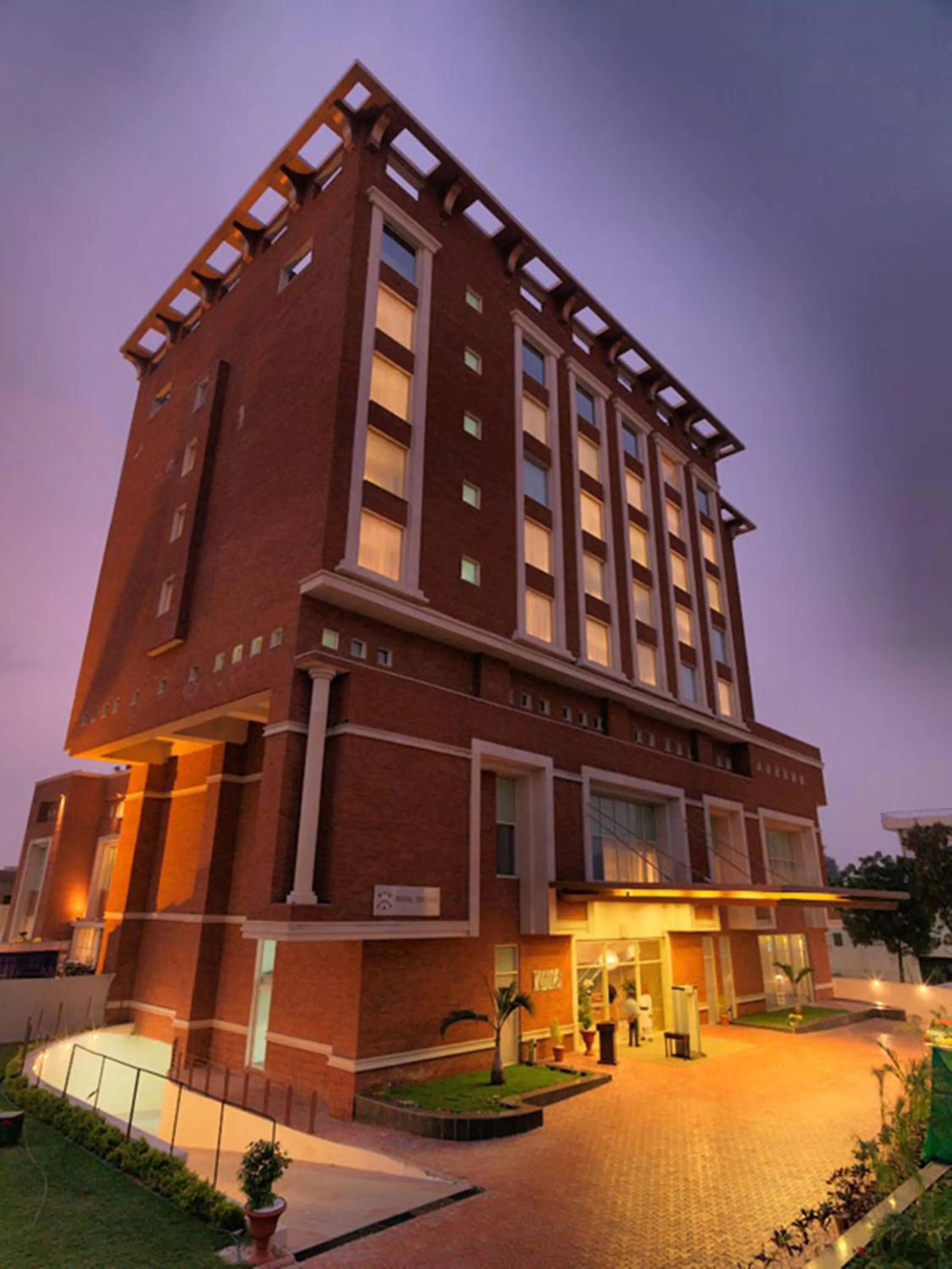Property building in Hotel Royal Orchid Jaipur, Tonk Road