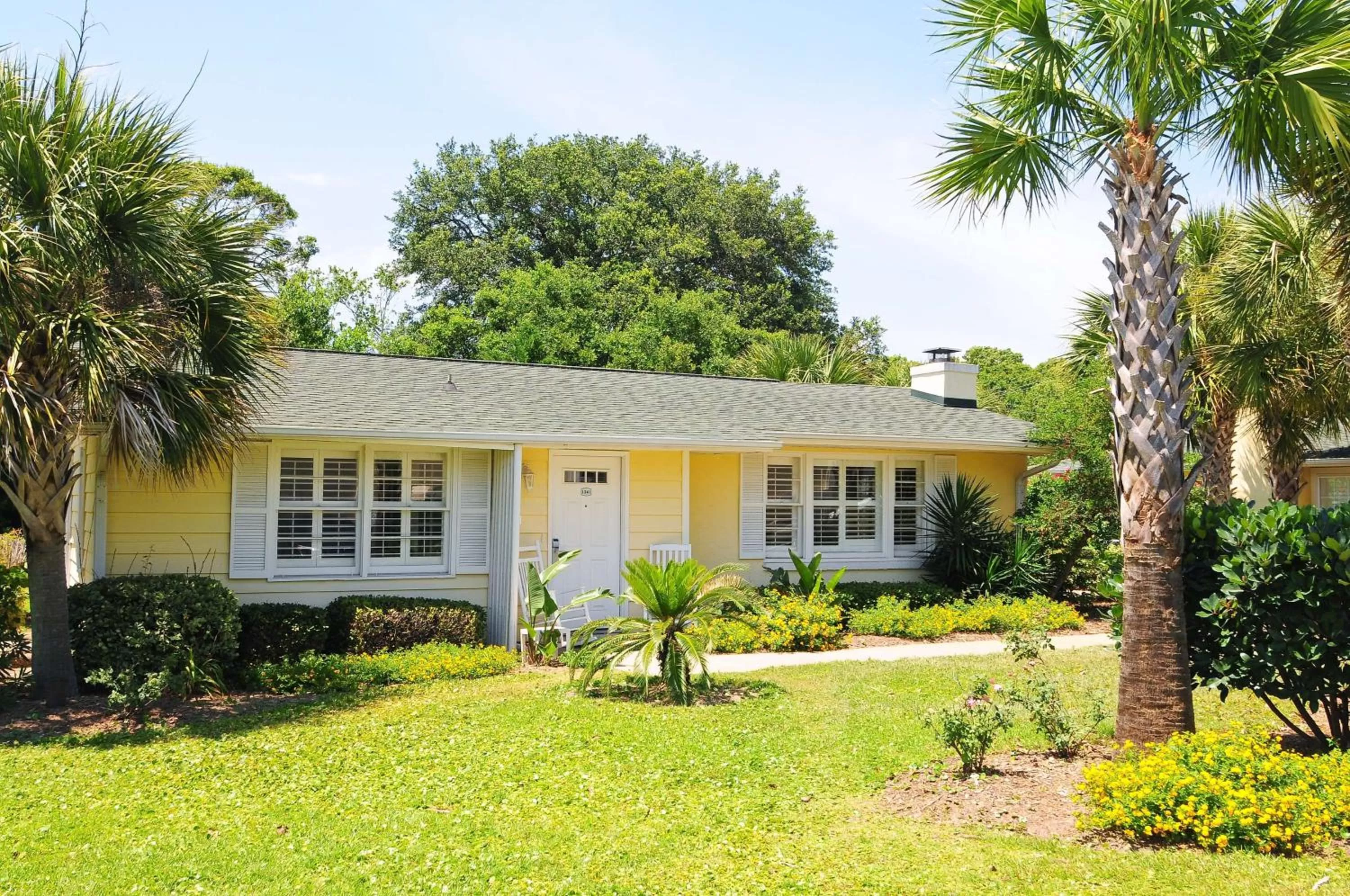 Photo of the whole room in The Sandbar Hotel, Trademark Collection by Wyndham