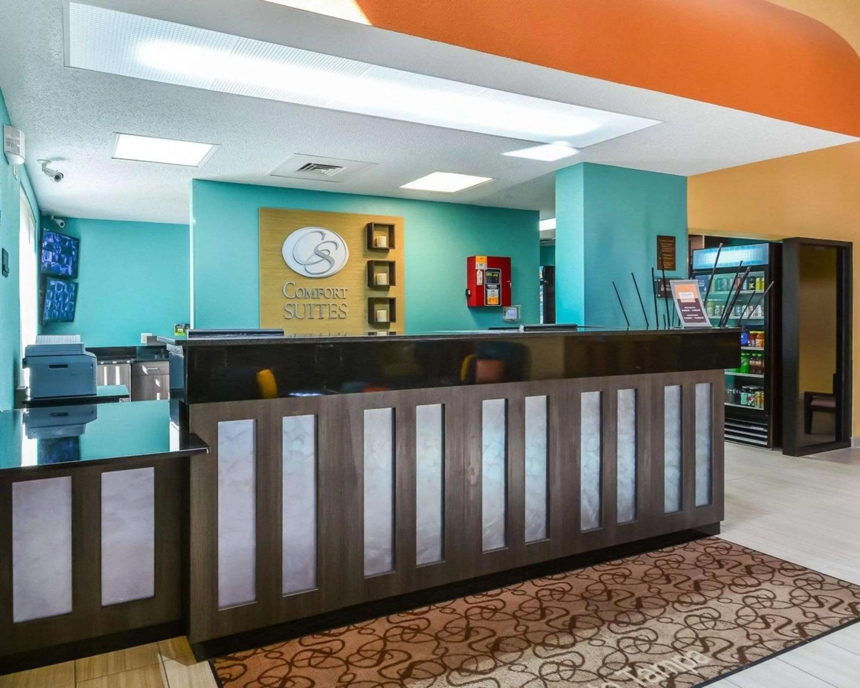 Lobby or reception in Comfort Suites Tampa - Brandon