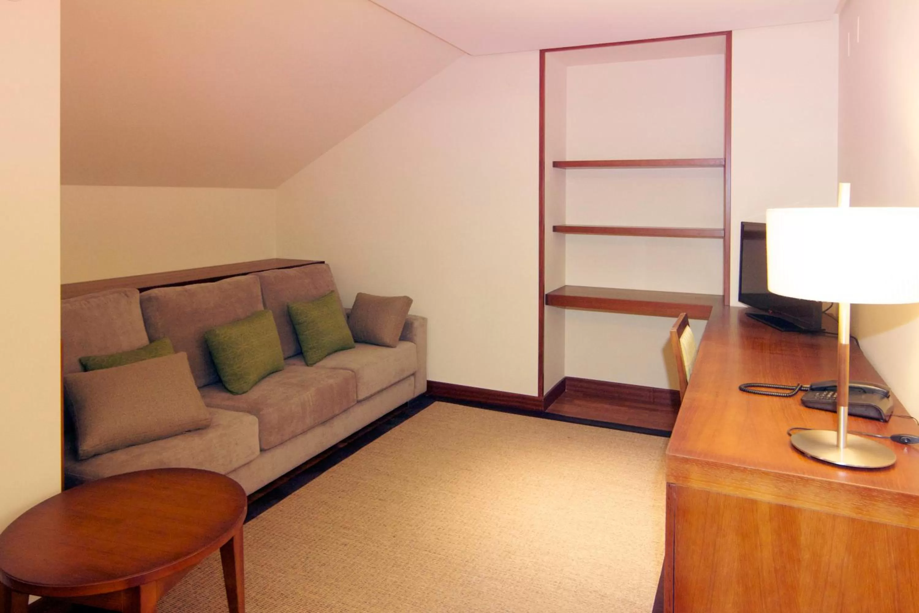 TV and multimedia in Casa Consistorial