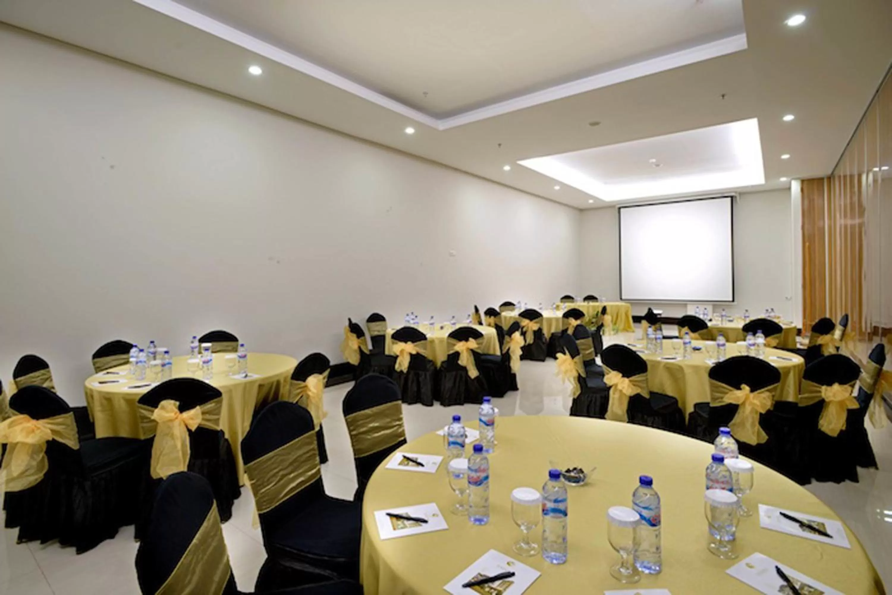 Banquet/Function facilities, Banquet Facilities in The Sahira Hotel Syariah